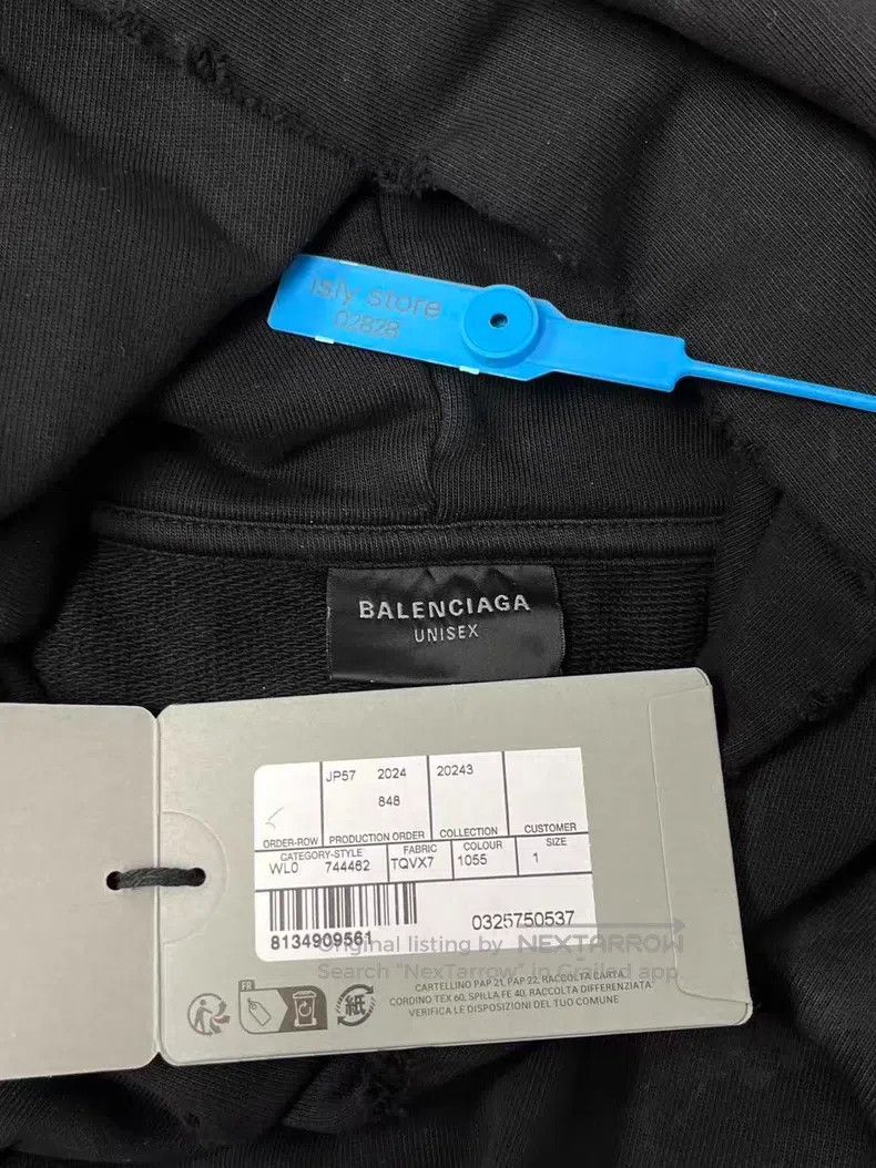 Balenciaga Balenciaga Solid Color Hooded Pleated Long Sleeve Sweatshi Size US S / EU 44-46 / 1 - 5 Thumbnail