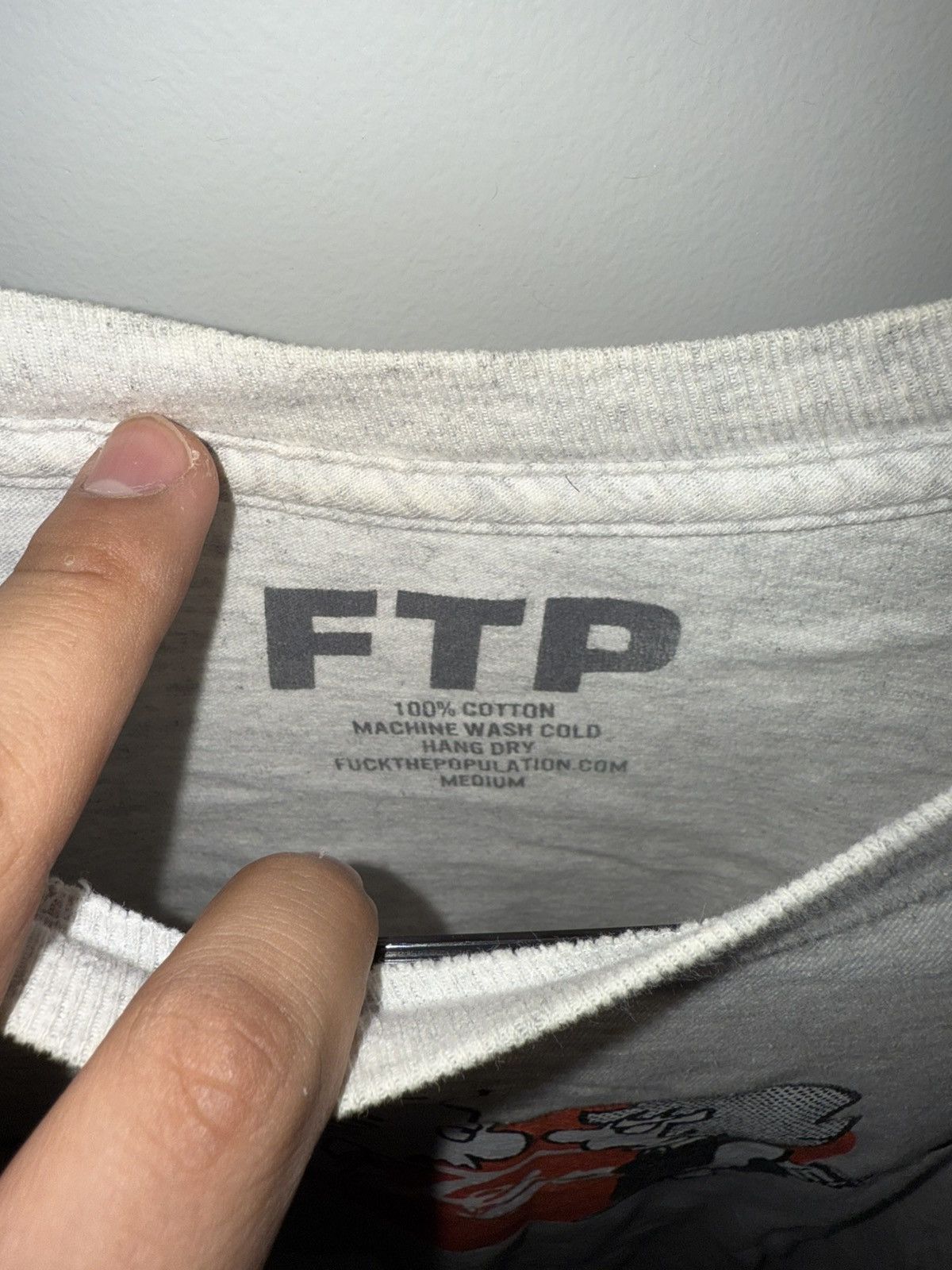 Fuck The Population FTP ‘Love Kills’ Tee Medium Size US M / EU 48-50 / 2 - 3 Thumbnail