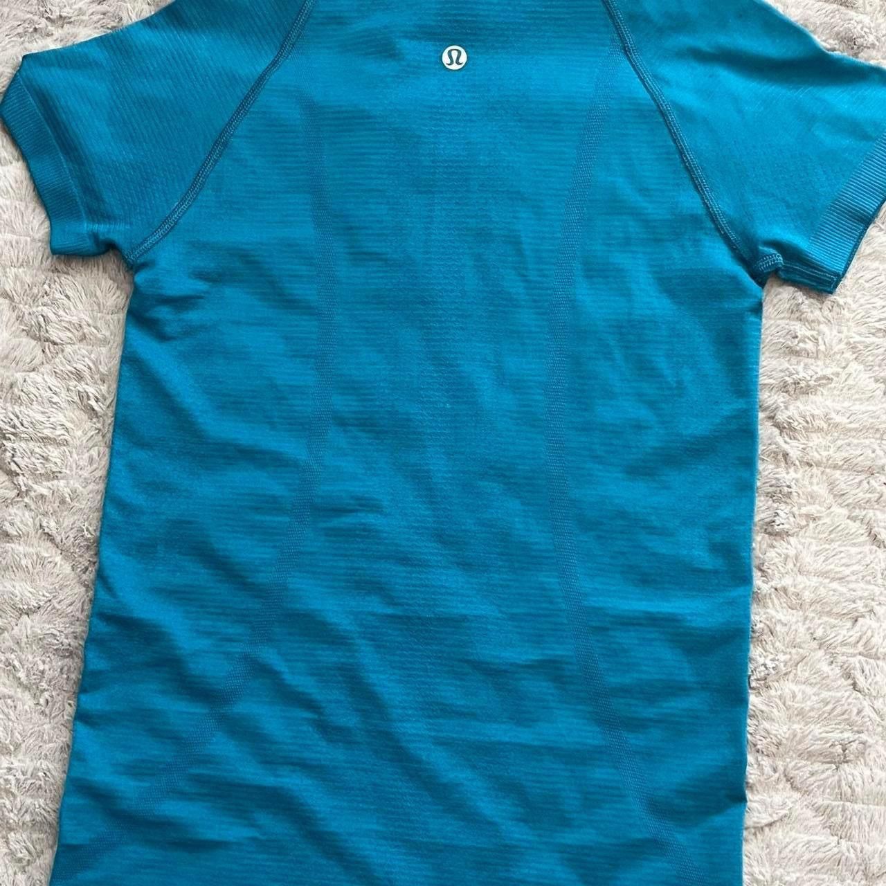 Lululemon Hawaiian blue swiftly tech Size XS / US 0-2 / IT 36-38 - 2 Thumbnail