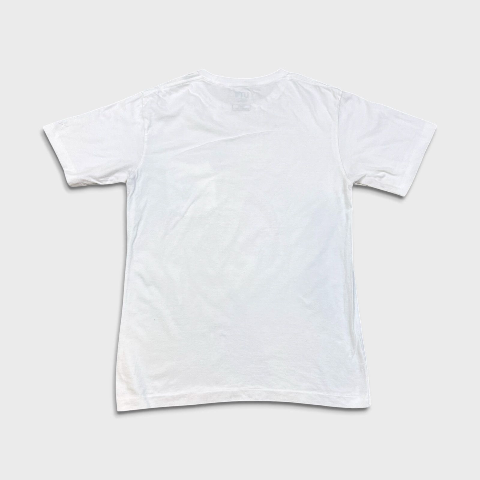 Kaws × Uniqlo KAWS Uniqlo Sesame Street Cookie Monster Pocket Tee T Shirt Size US L / EU 52-54 / 3 - 7 Thumbnail