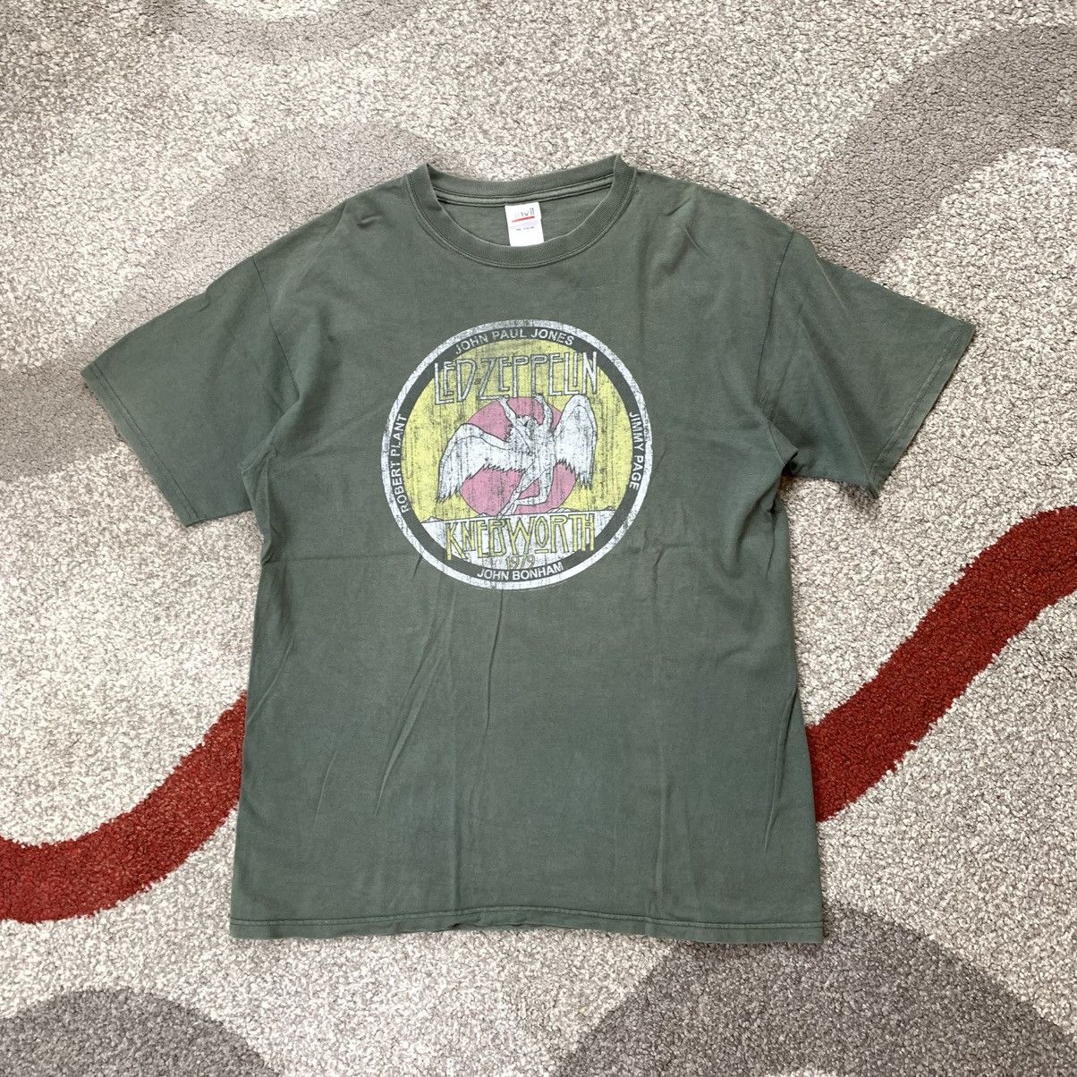 Anvil Vintage 2006 Led Zeppelin Knebworth 1979 Circle T-Shirt. Size US L / EU 52-54 / 3 - 1 Thumbnail
