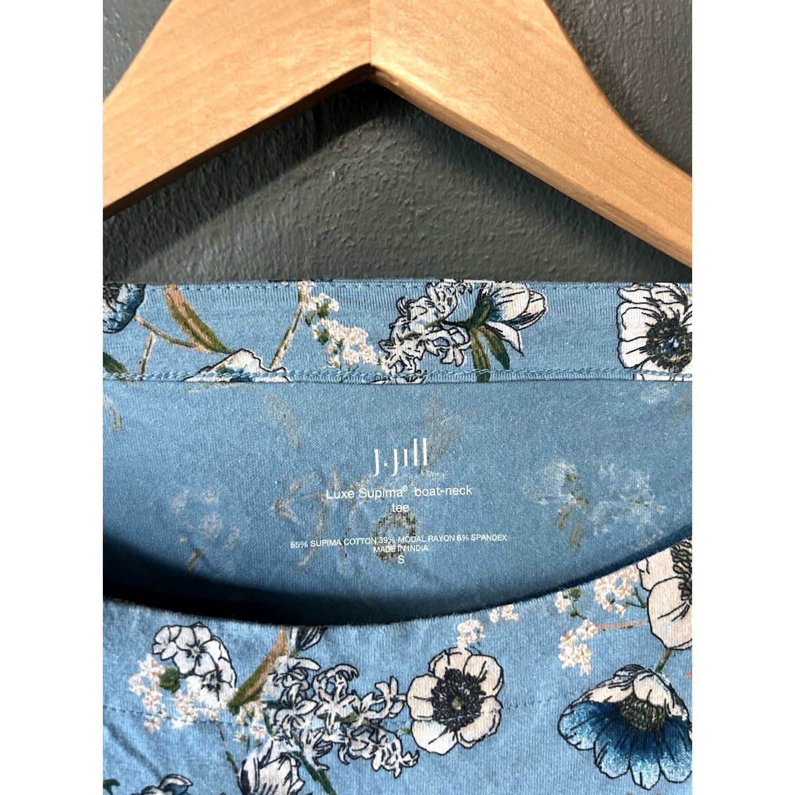 J. Jill J. Jill Womens Blue Floral Pattern Long Sleeve Boat Neck T-Shirt Size S Girls? Size S / US 4 / IT 40 - 3 Thumbnail