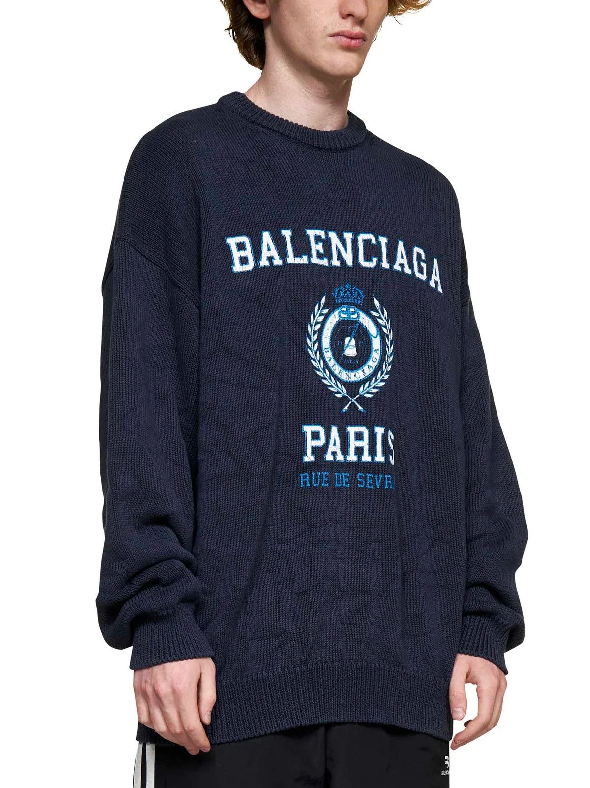 Balenciaga o1mle0924 College Crest Crewneck in Navy Blue Size US L / EU 52-54 / 3 - 6 Thumbnail
