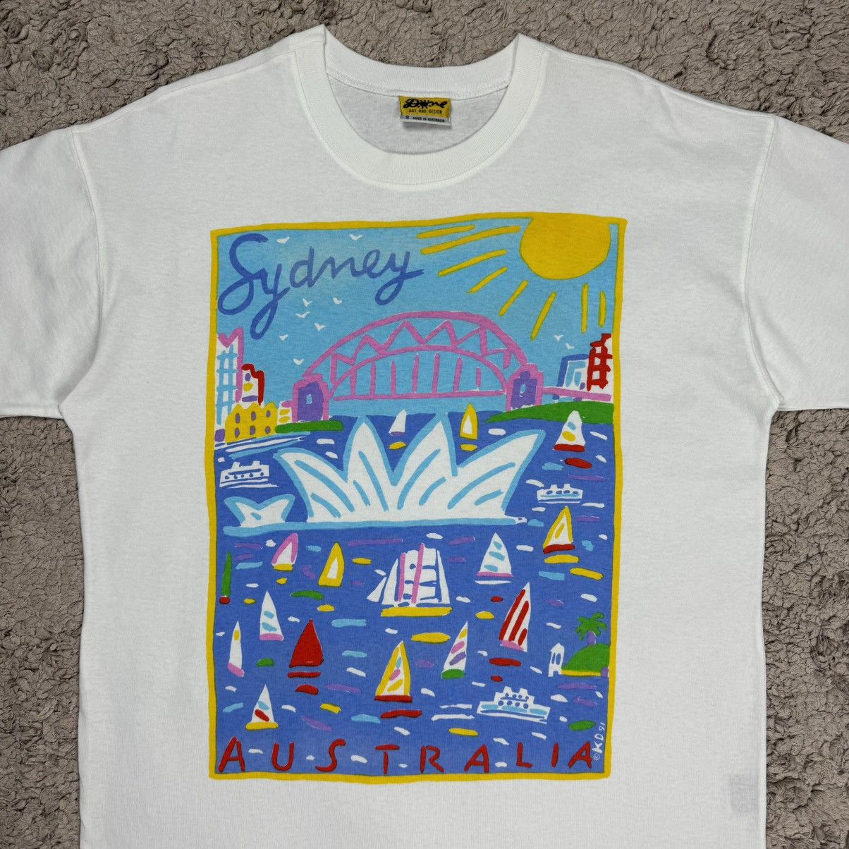 Vintage Vintage Art by Ken Done Sydney Graphic T-shirt Size US S / EU 44-46 / 1 - 5 Thumbnail