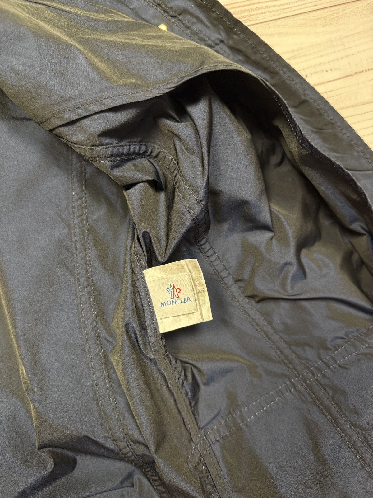 Designer Vintage Moncler Nylon Jacket Size M / US 6-8 / IT 42-44 - 9 Thumbnail