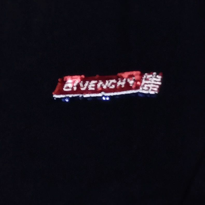 Givenchy Givenchy Knitted Colorful Chest Logo Black Long Sleeve Swe Size US M / EU 48-50 / 2 - 4 Thumbnail