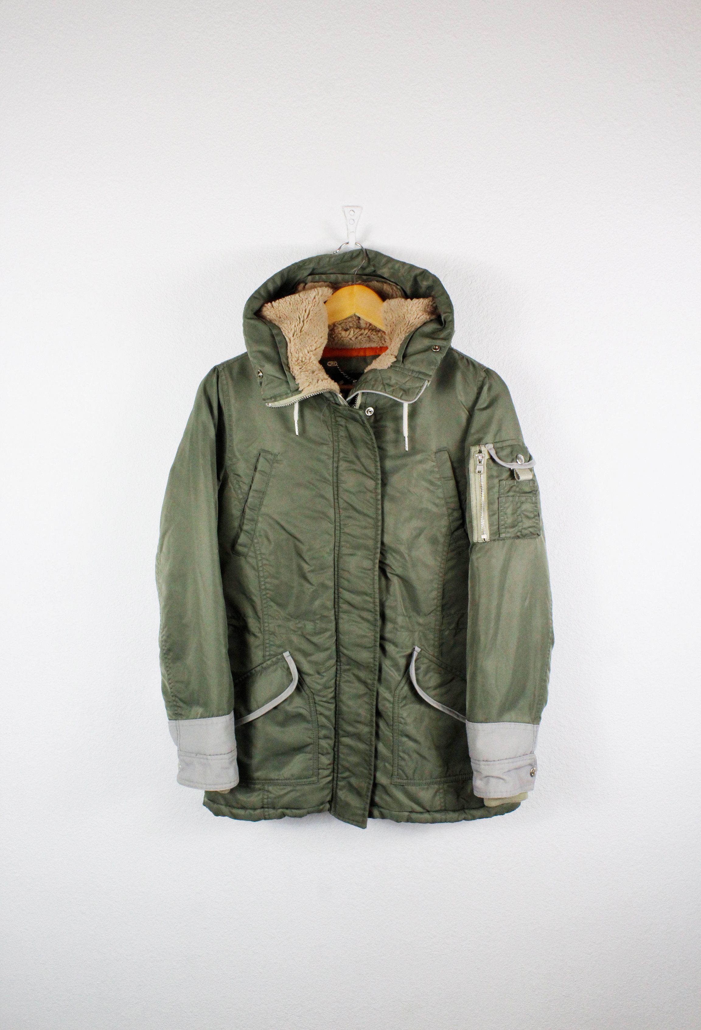 Schott × Vintage Womens Schott Army Green Parka Jacket size M Size M / US 6-8 / IT 42-44 - 1 Thumbnail
