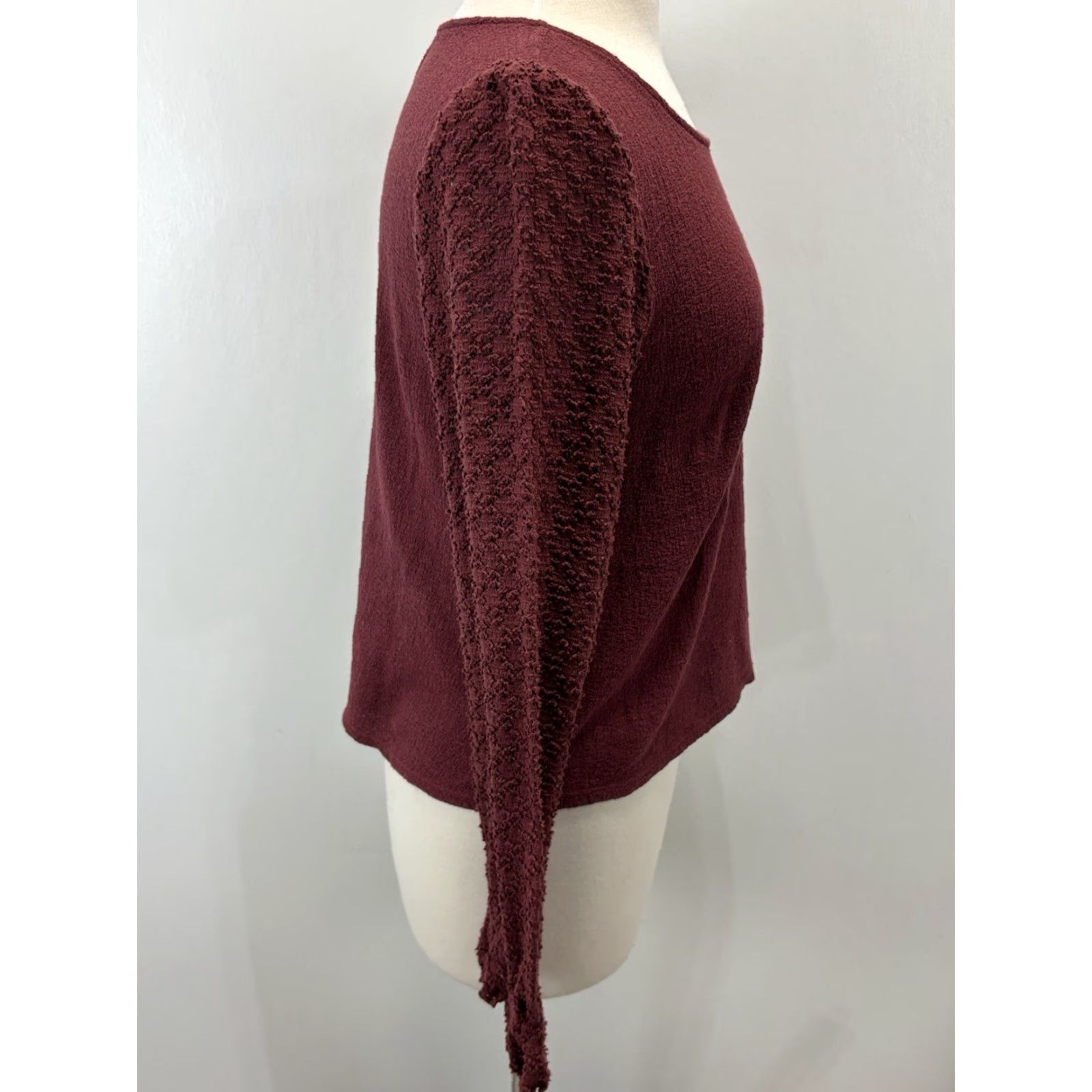 Madewell MADewell Casual Eyelet Ruffle Top Shirt Medium Red Long Sleeve Balloon Sleeve Womens Size M / US 6-8 / IT 42-44 - 4 Thumbnail