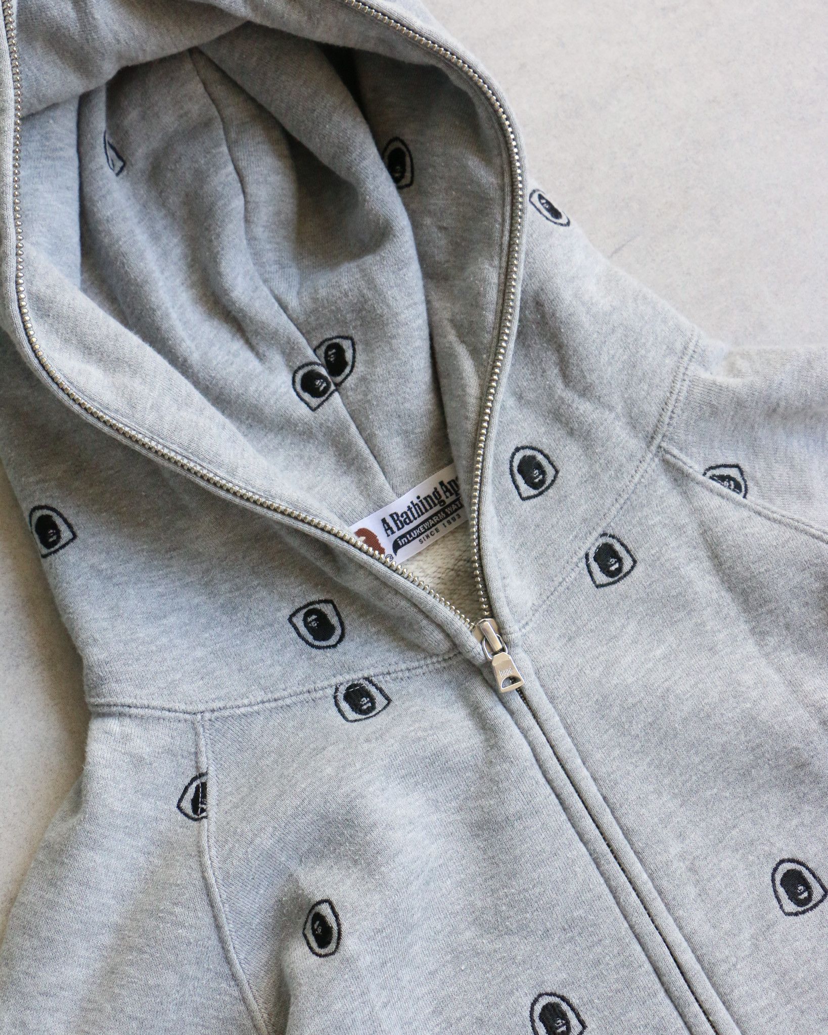 Bape BAPE Shield Monogram Logo Zip Up Hoodie Grey Size US M / EU 48-50 / 2 - 4 Thumbnail