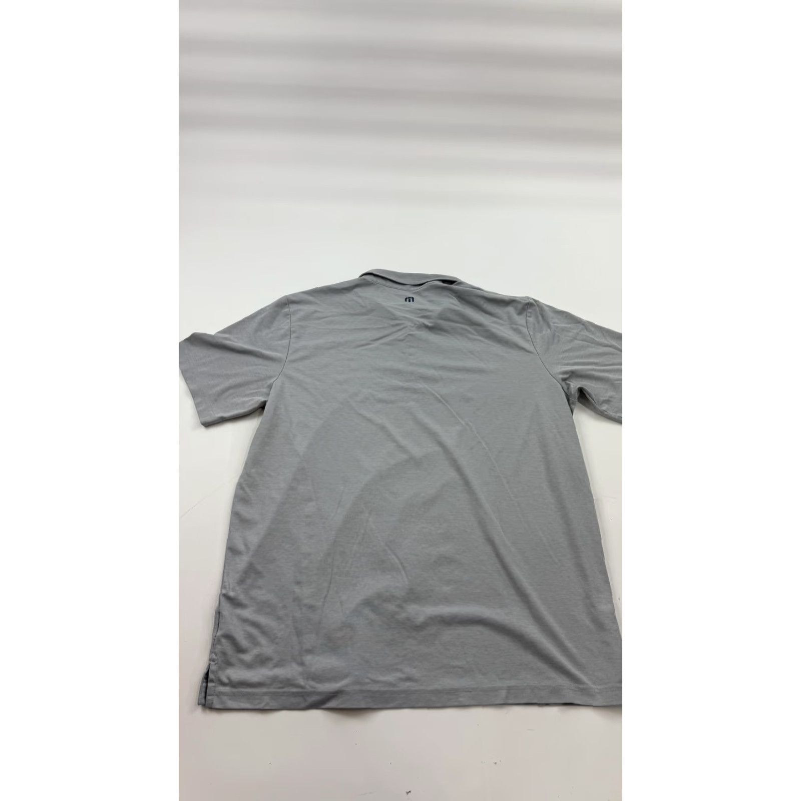 TravisMathew TravisMathew Polo Shirt Mens L Golf Performance Striped Gray Blue Classic Size US L / EU 52-54 / 3 - 5 Thumbnail