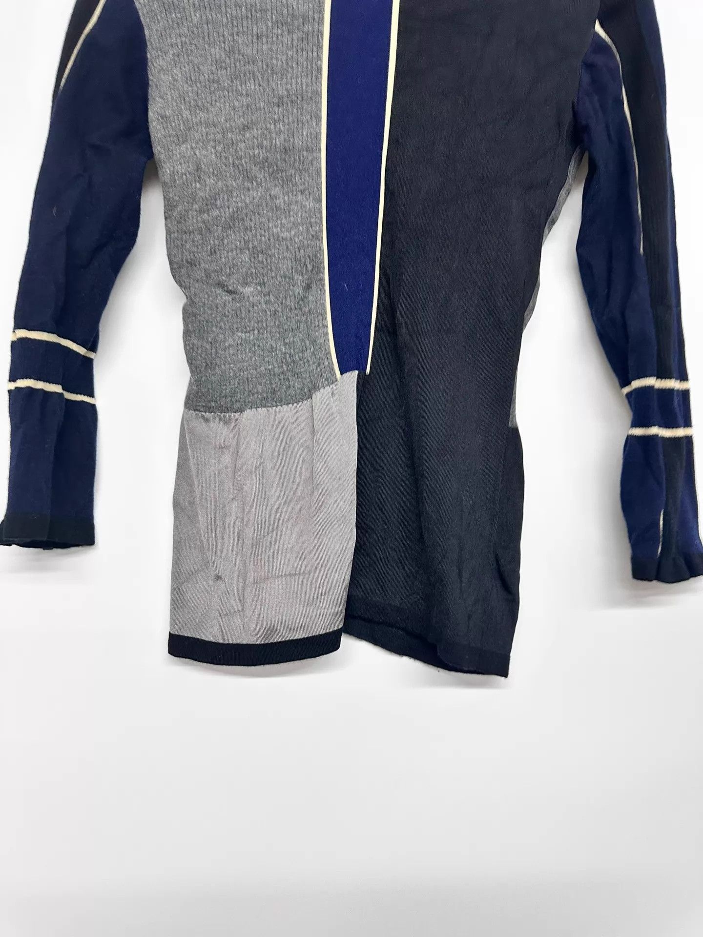 Louis Vuitton Louis Vuitton XS Top 38S 82B 58L Size XS / US 0-2 / IT 36-38 - 6 Thumbnail