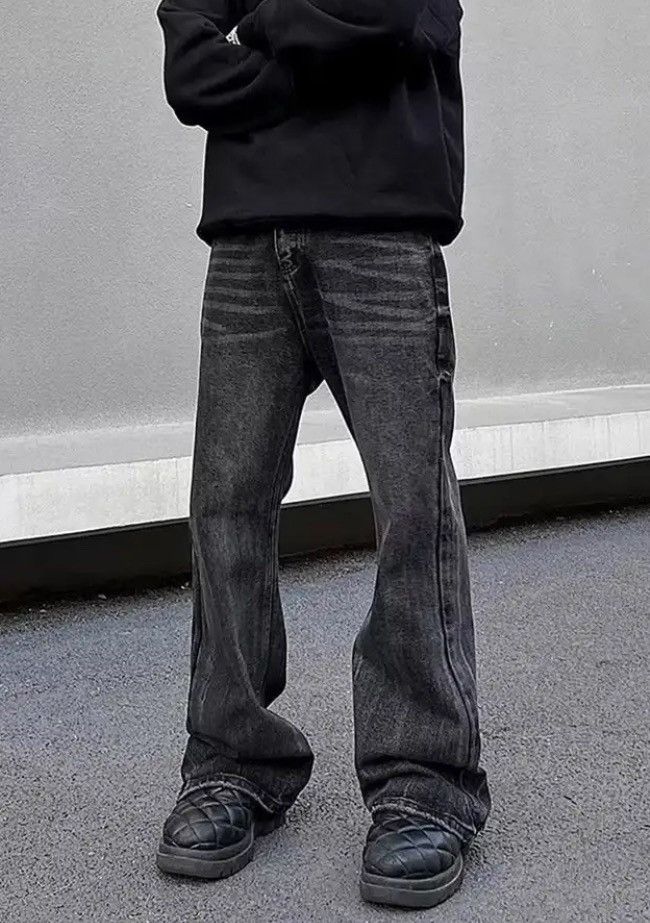 image of Distressed Denim Washed Distressed Straight Leg Loose Bootcut Jeans in Black, Men's (Size 31)