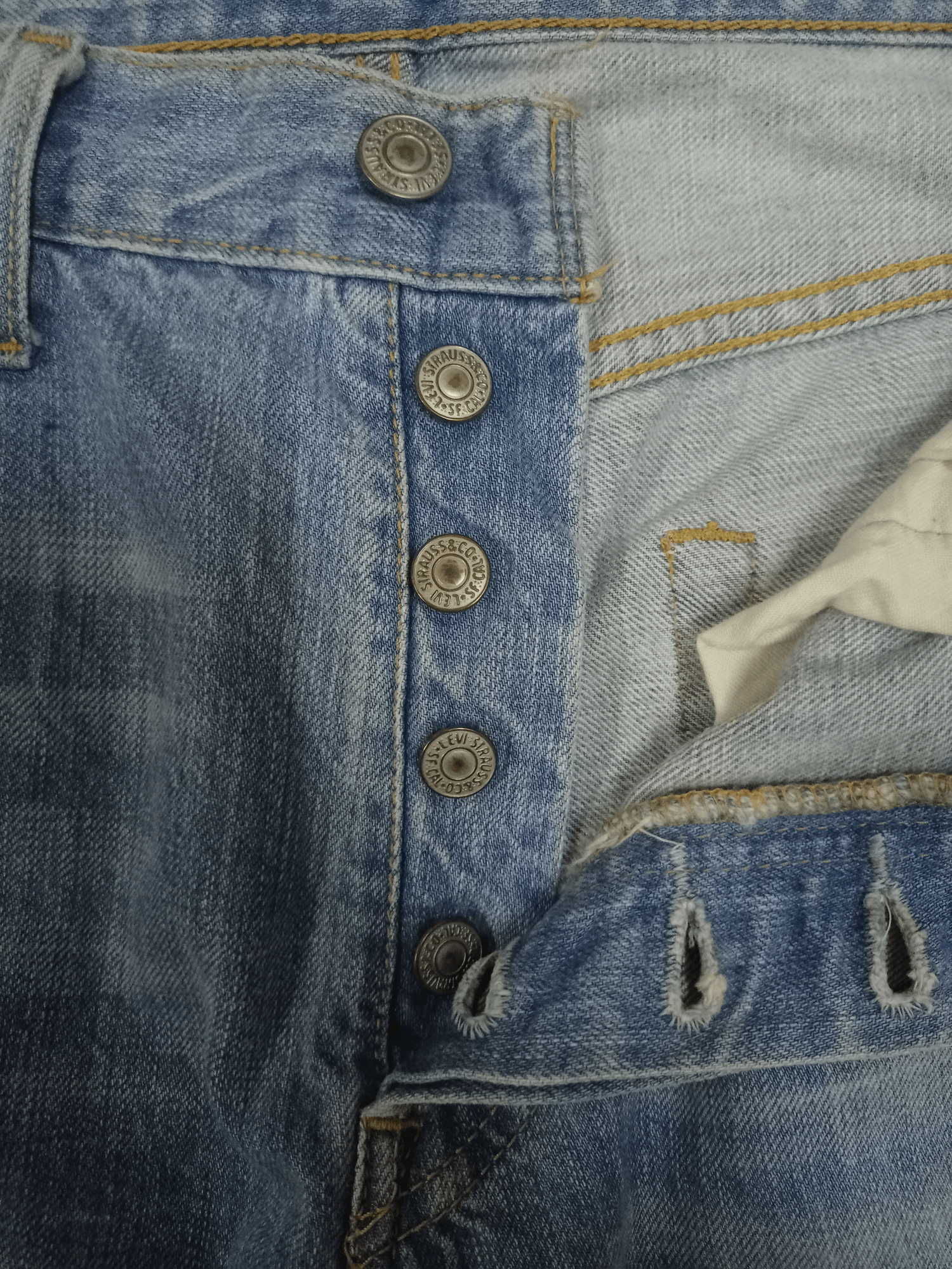 Levi's × Levi's Vintage Clothing Vintage 90s Levis 501 Blue Wash Baggy Style Distressed Jeans Size US 32 / EU 48 - 5 Thumbnail