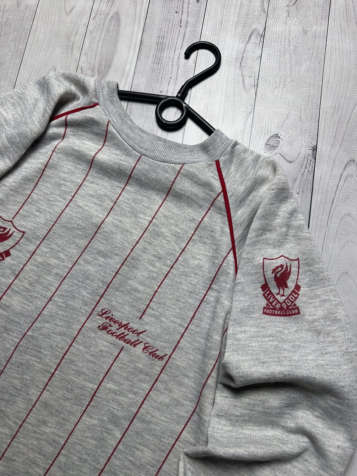 Vintage Vintage Liverpool soccer sweatshirt size S/M striped Size US S / EU 44-46 / 1 - 4 Thumbnail