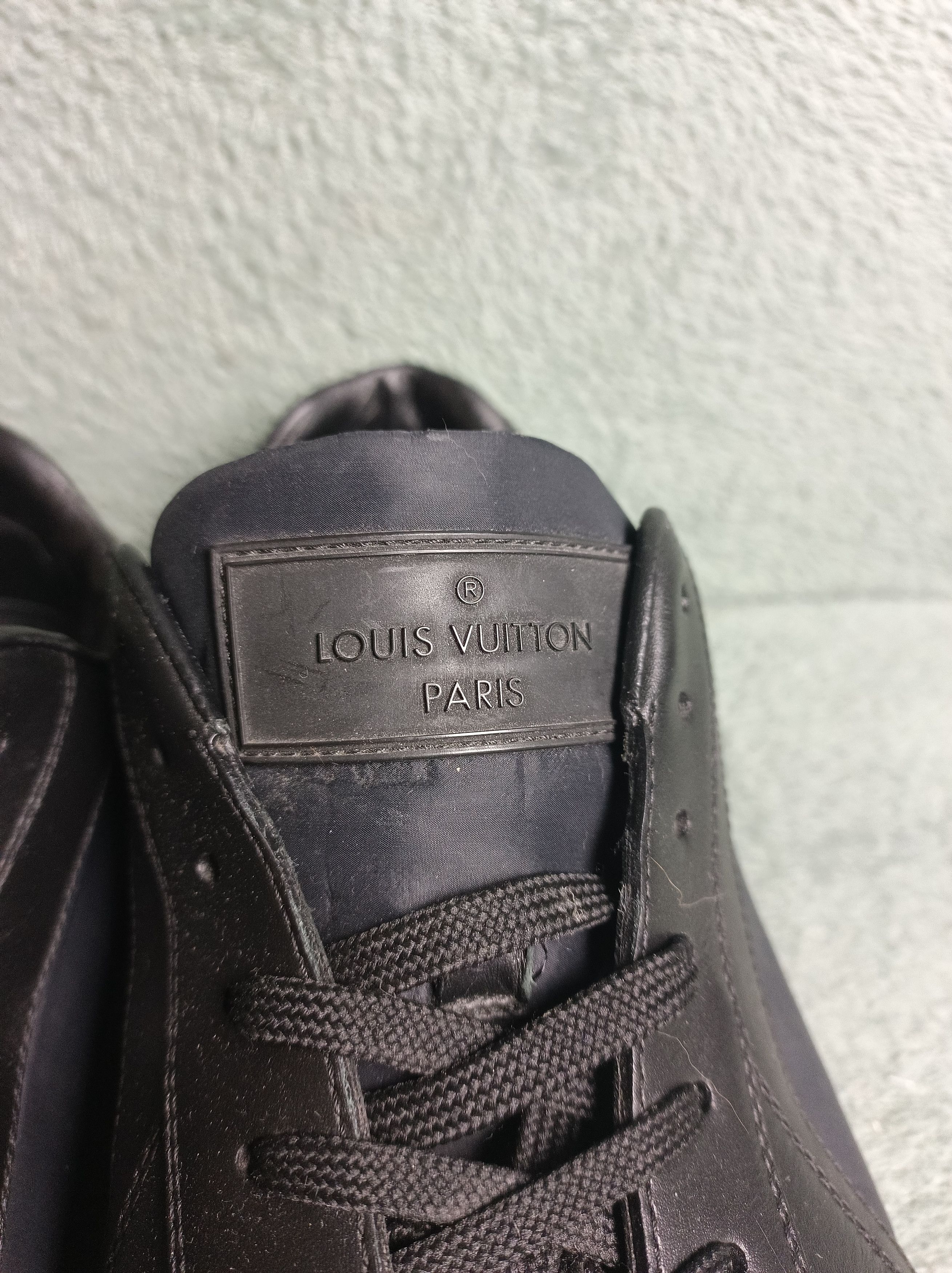 Louis Vuitton Louis Vuitton Black Mens Shoes Trainers Size UK 9 EU 43 Size US 10 / EU 43 - 4 Thumbnail
