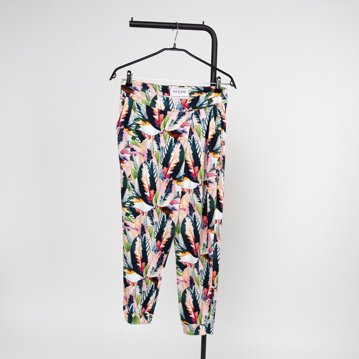 Other Eva Claudi Floral Pants Multicolor Leaf Print Trousers Size 27" / US 4 / IT 40 - 1 Thumbnail