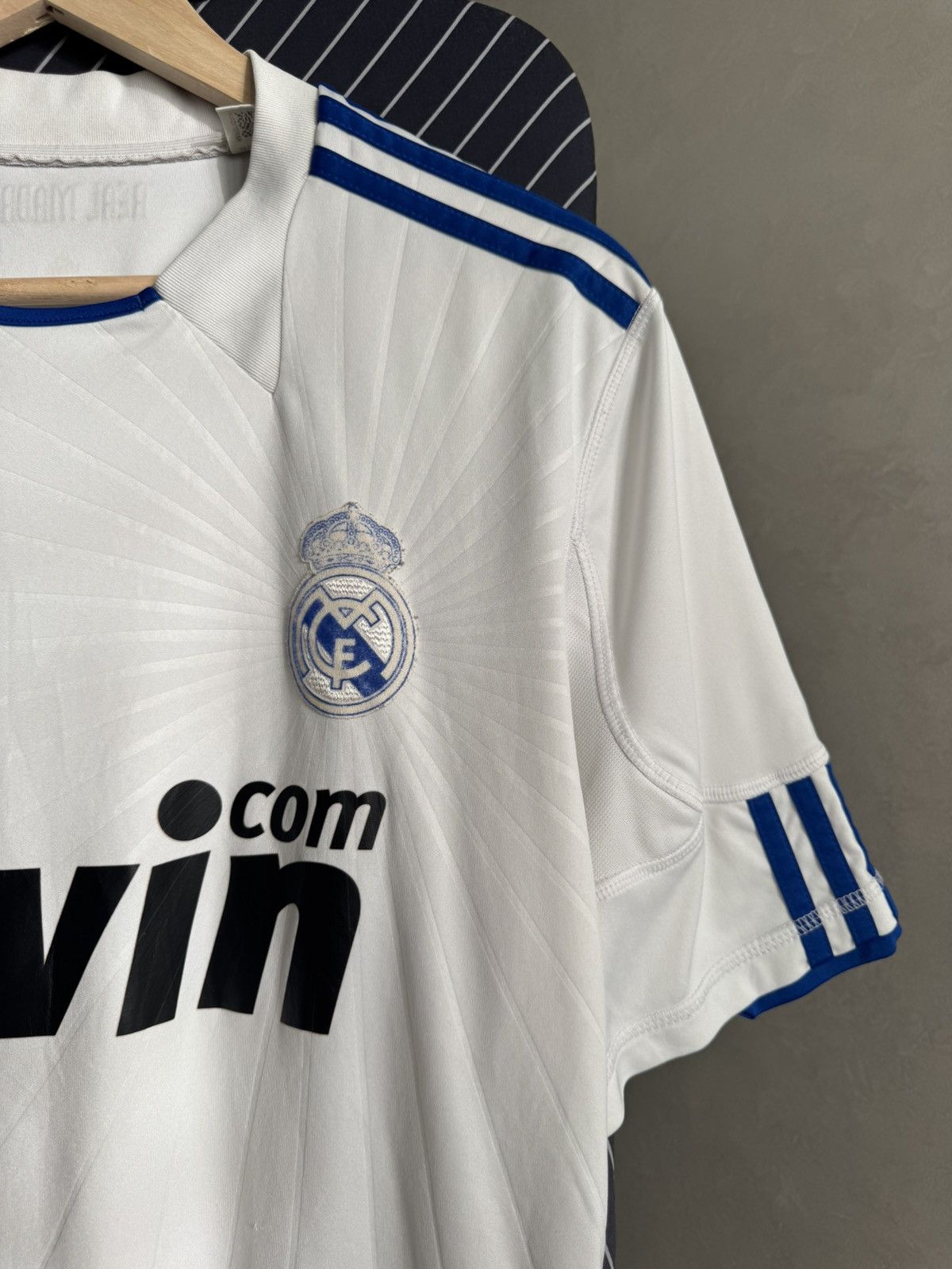 Adidas Adidas Real Madrid Spain La Liga 2010 2011 Home Jersey Size US L / EU 52-54 / 3 - 4 Thumbnail