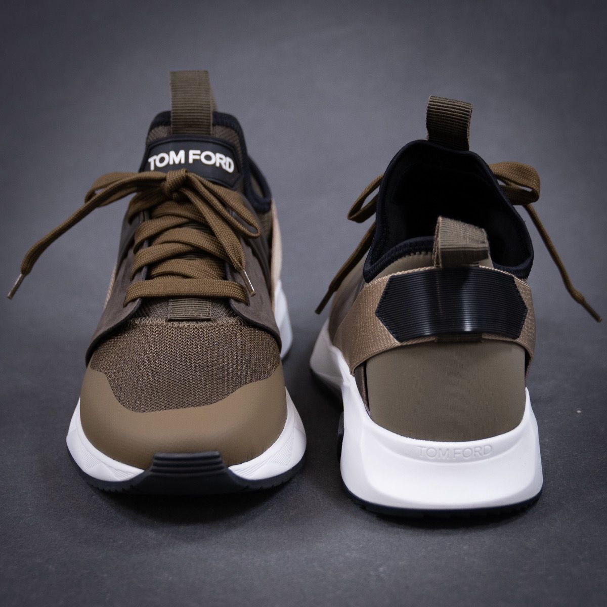 o1a1aor1t0823 Sneakers in Multicolor