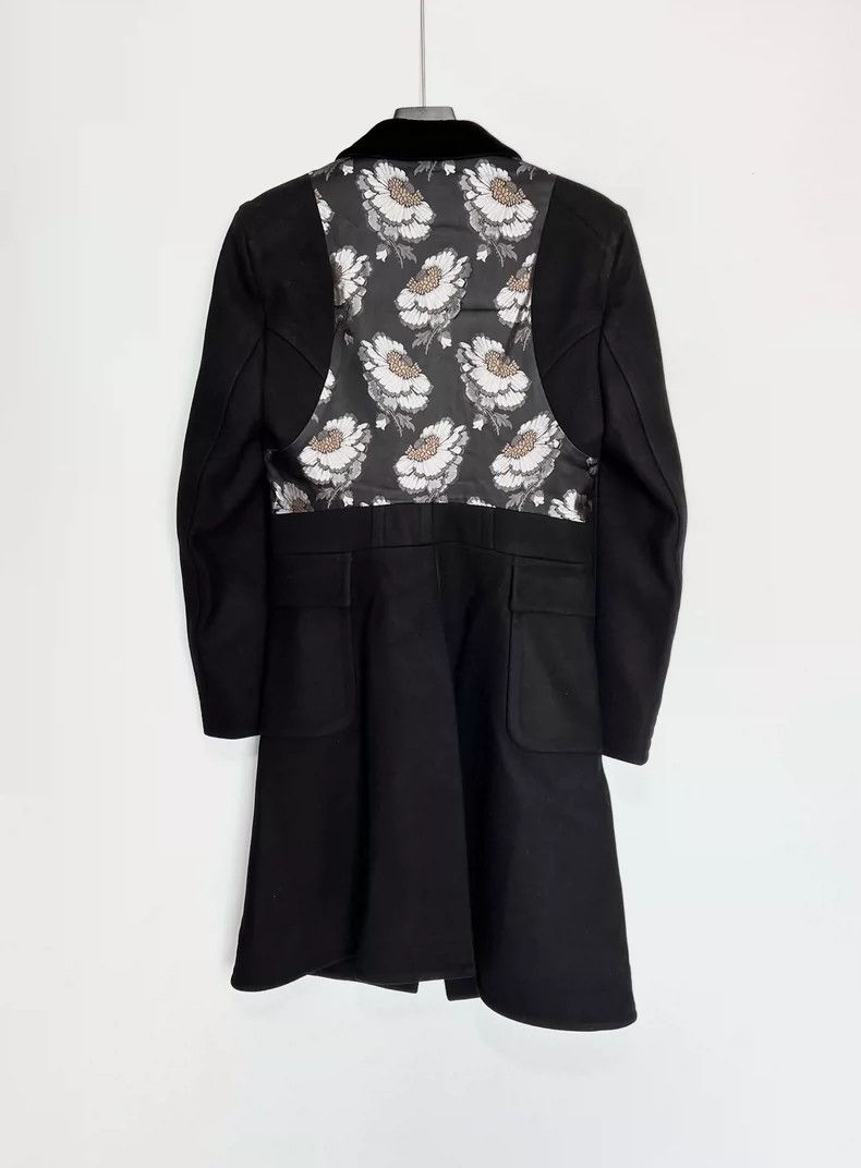 Alexander McQueen Alexander Mcqueen Show floral double-breasted coat Size US S / EU 44-46 / 1 - 4 Thumbnail