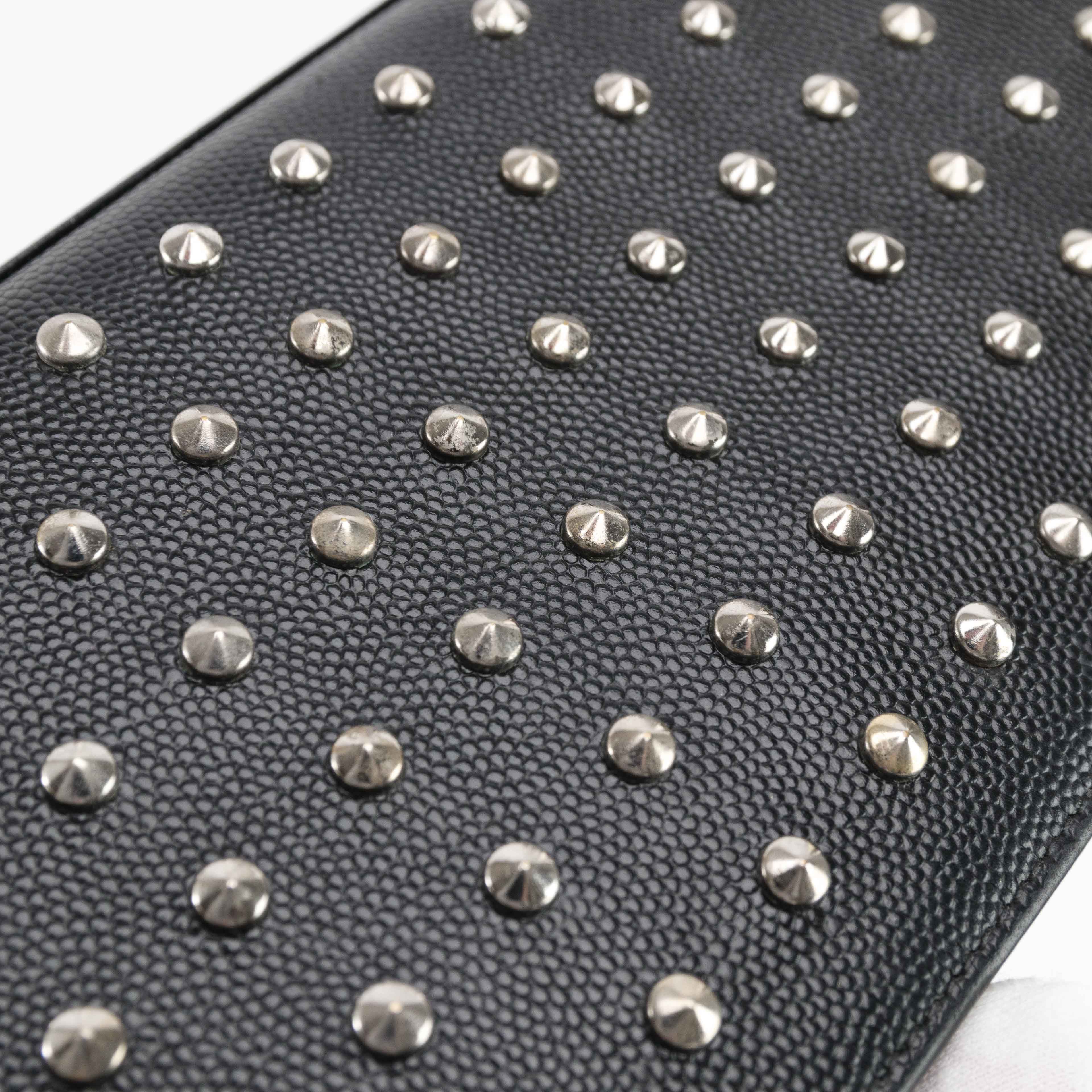 Yves Saint Laurent Saint Laurent Studded Zip-Around Wallet in Black Leather Size ONE SIZE - 21 Thumbnail