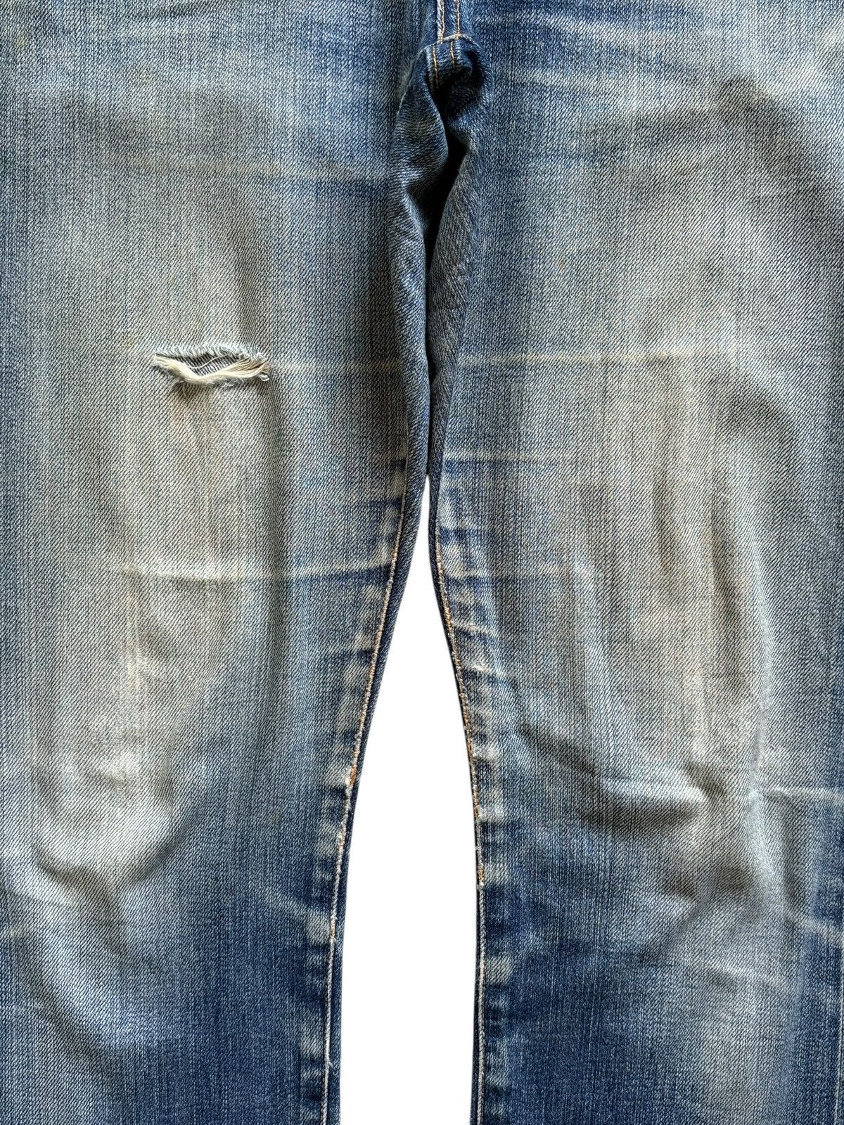 FOB Factory × Japanese Brand Vintage Fob Factory Selvedge Mud Wash Distressed Ripped Jean Size US 32 / EU 48 - 5 Thumbnail