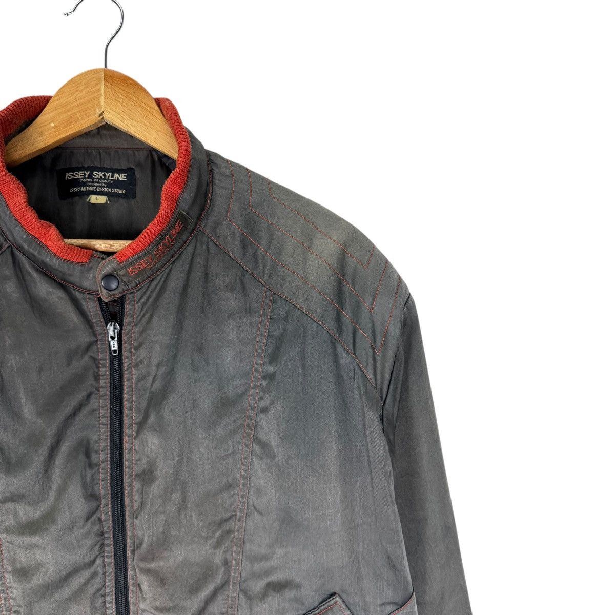 Issey Miyake 🔥80s ISSEY SKYLINE BOMBER JACKET Size US L / EU 52-54 / 3 - 6 Thumbnail
