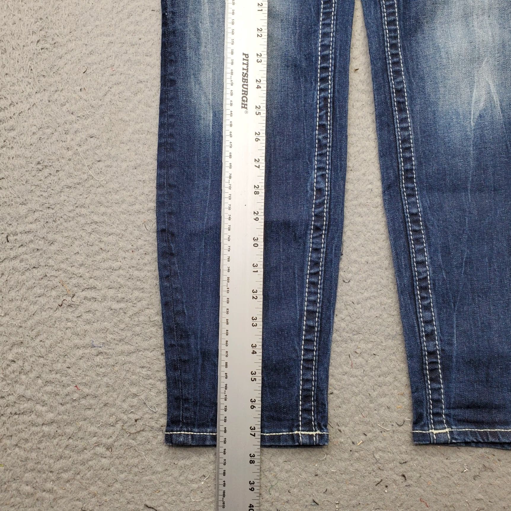 Vintage VIGOSS Womens 6 Jeans Boyfriend Denim Blue Pocket 5-Pocket Embellished Pockets Size 6 Slim? Size 28" / US 6 / IT 42 - 3 Thumbnail