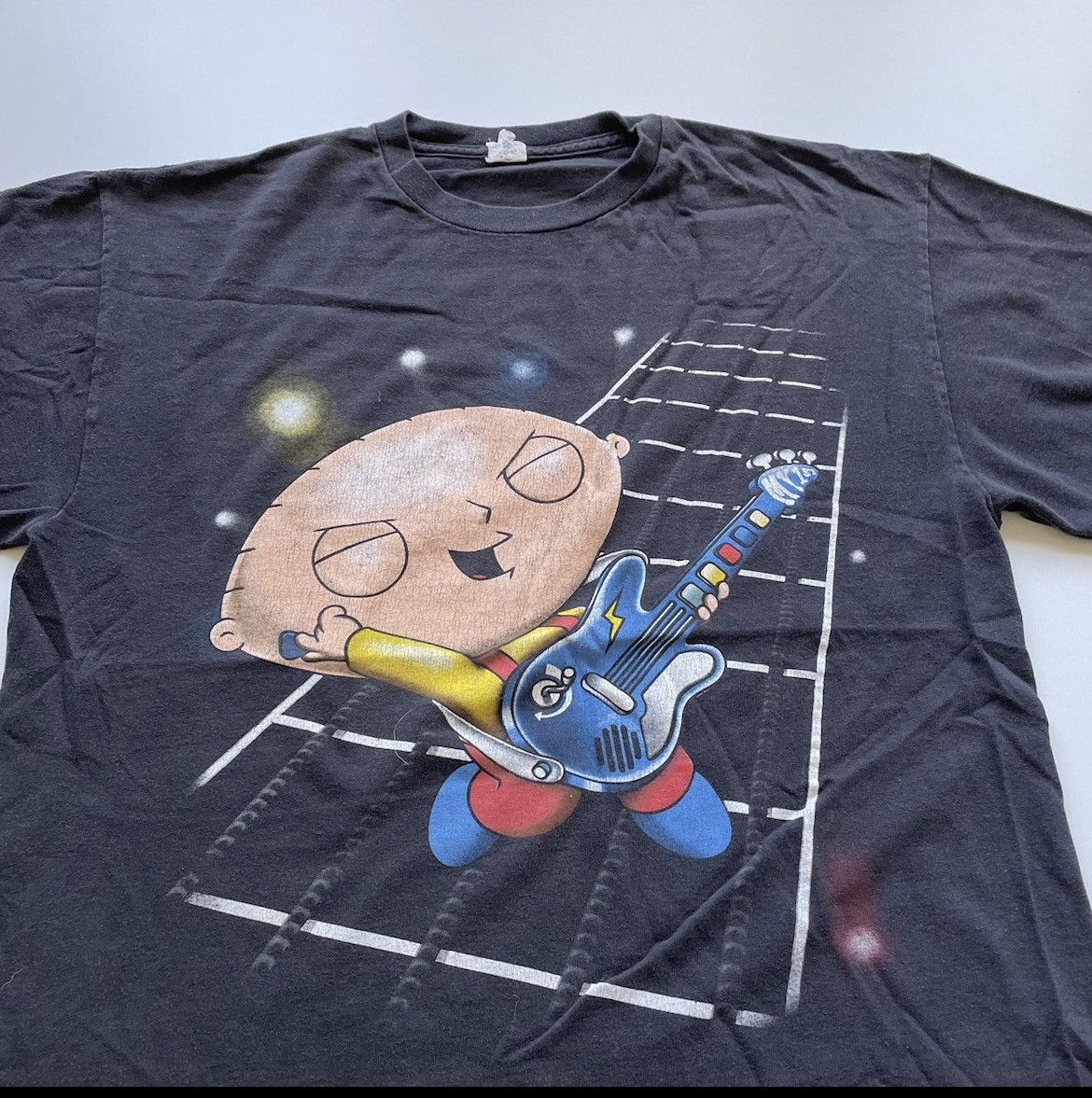Cartoon Network Vintage 2000s Stewie Griffin Family Guy Guitar Graphic Shirt Size US L / EU 52-54 / 3 - 2 Thumbnail
