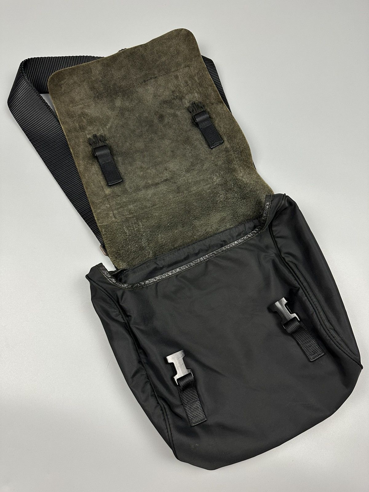 Y's × Yohji Yamamoto Y’saccs Yohji Yamamoto Leather Shoulder/Sling Bag Size ONE SIZE - 4 Thumbnail