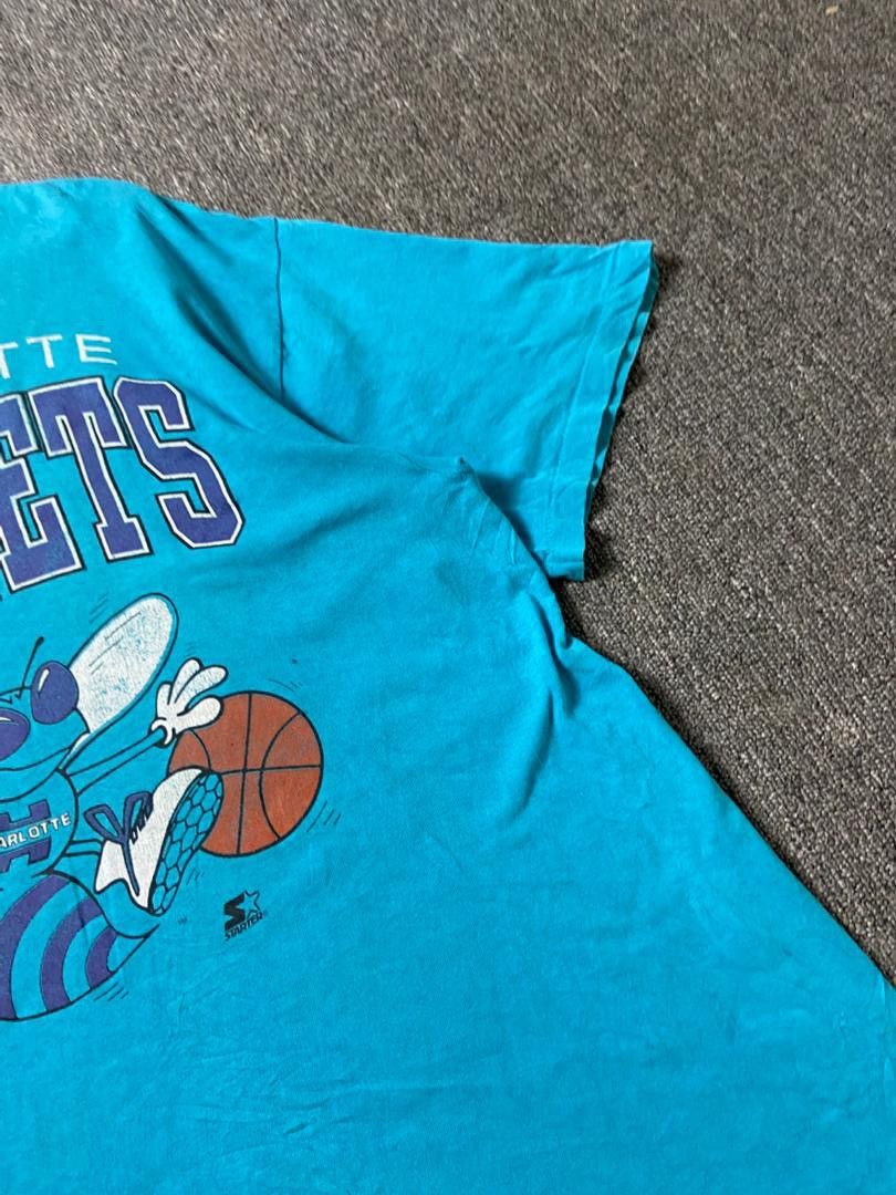 Japanese Brand Charlotte Hornets 🐝 Baggy Tshirt (180) Size US XL / EU 56 / 4 - 8 Thumbnail
