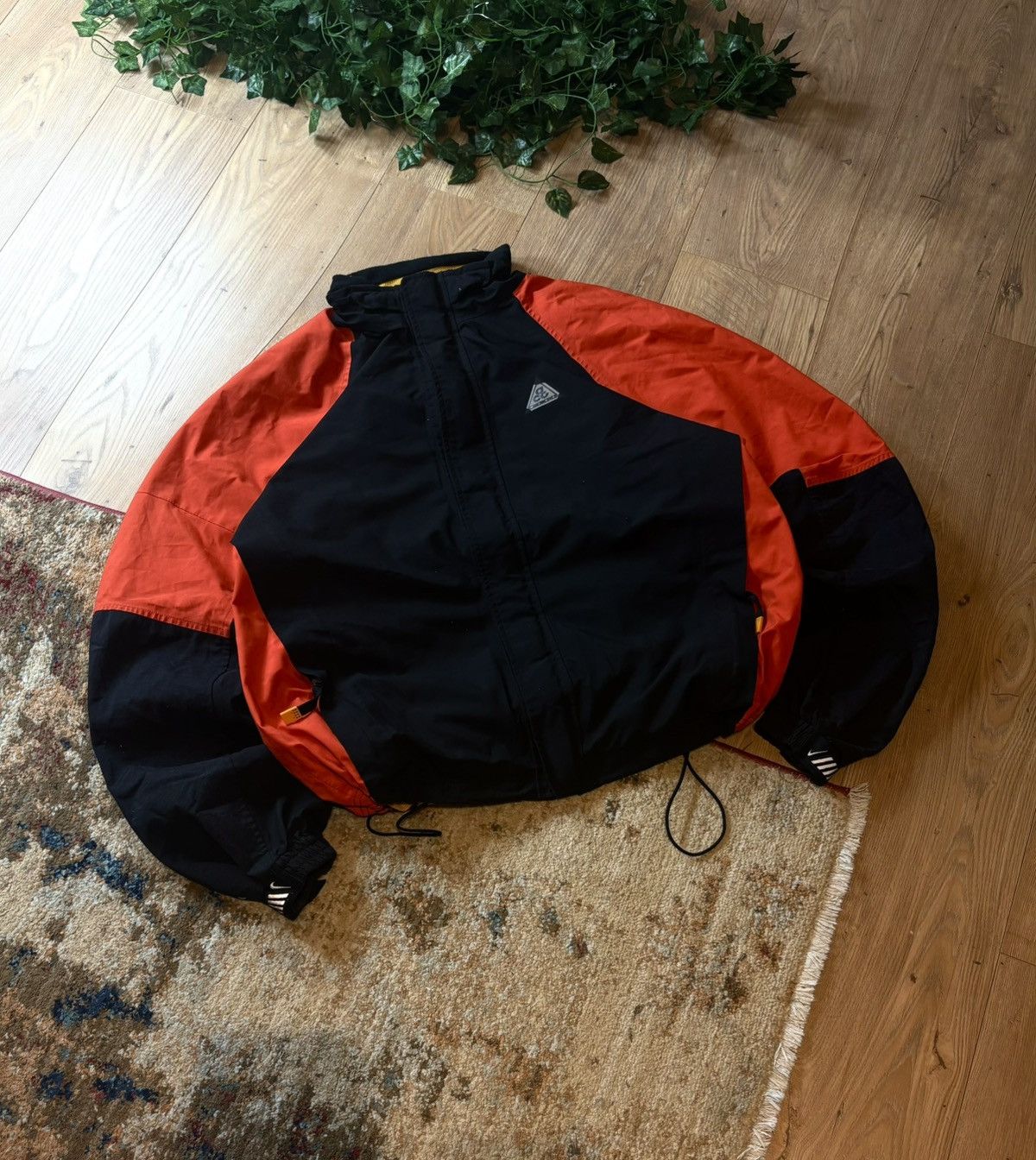 Nike ACG 00s Nike ACG Gorpcore Waterproof Outdoor Jacket Rare Y2K Size US XL / EU 56 / 4 - 1 Thumbnail