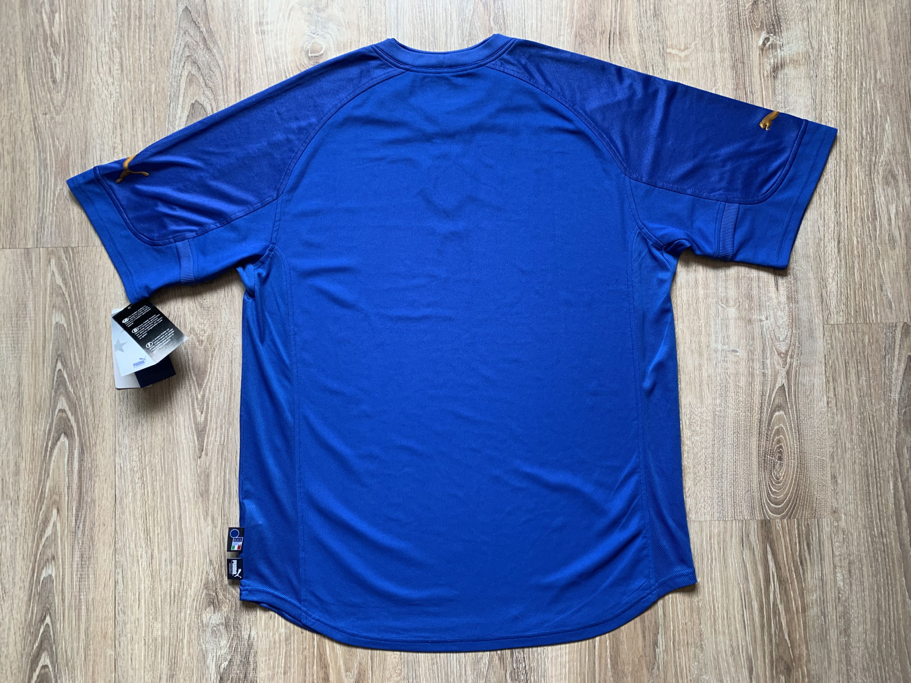 Puma × Vintage Vintage Puma Italy Home Football Shirt 2004-2006 Size US XXL / EU 58 / 5 - 2 Thumbnail