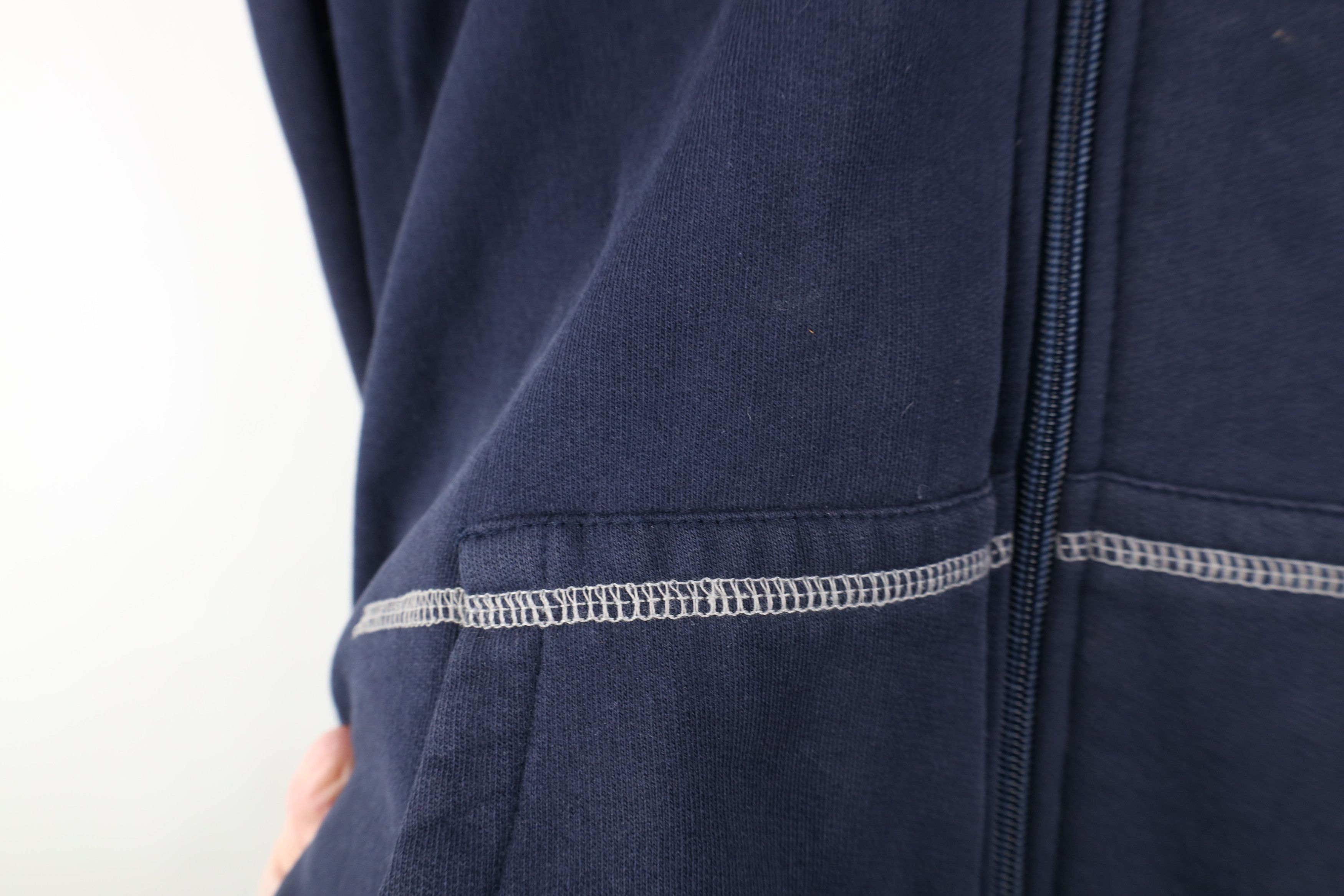 Tommy Hilfiger Vintage Y2K Tommy Hilfiger Spell Out Heavy Full Zip Hoodie Size US XXL / EU 58 / 5 - 8 Thumbnail