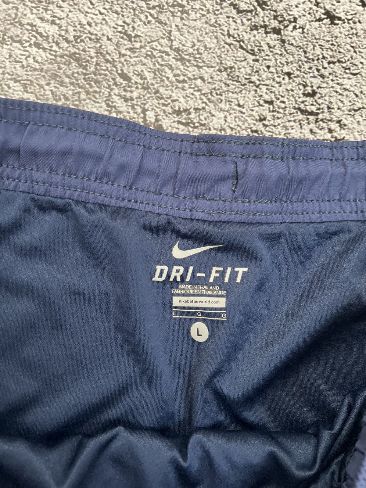 Nike × Vintage Nike FCB Barcelona shorts vintage Y2K Size US 34 / EU 50 - 5 Thumbnail