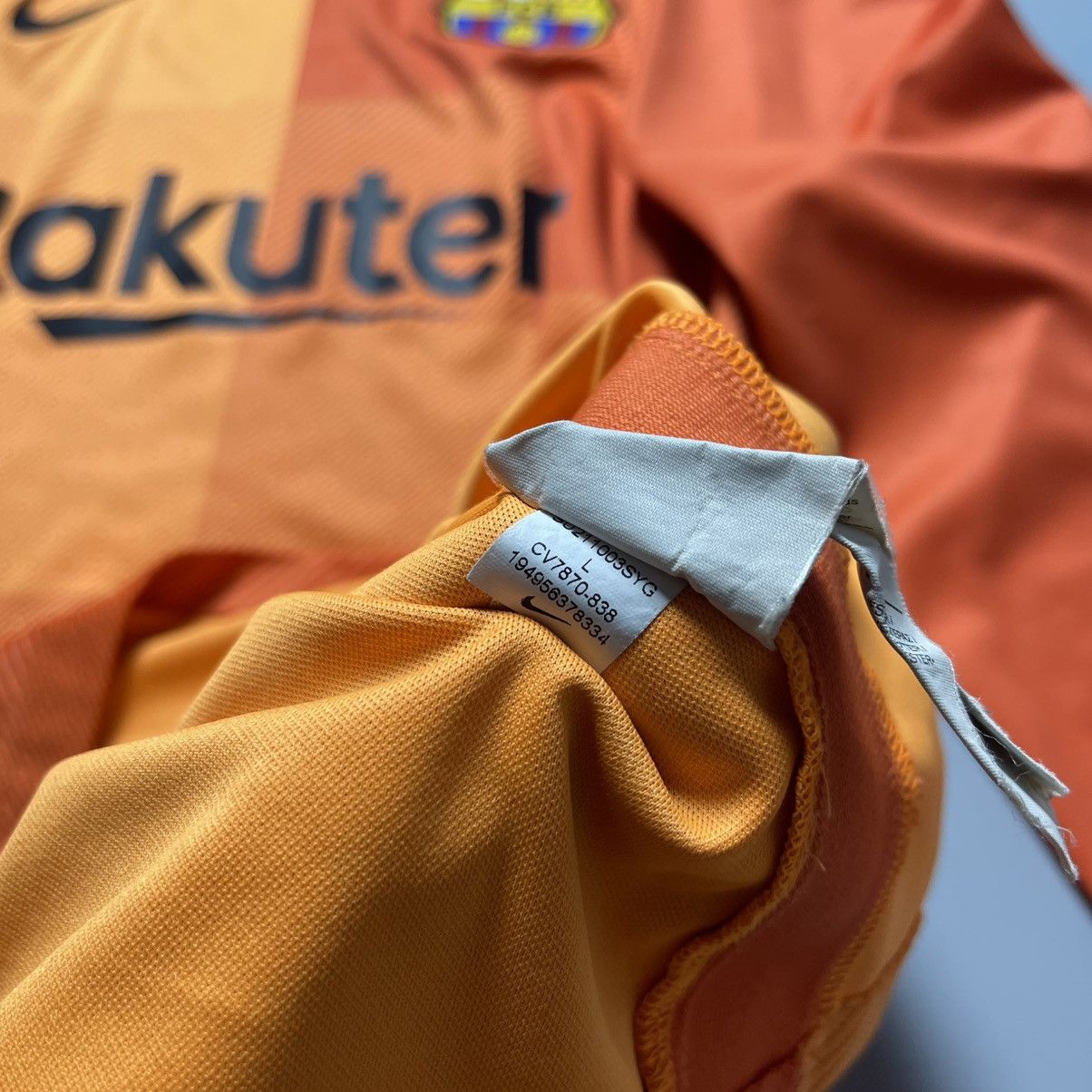 Nike BARCELONA NIKE 2021/2022 FOOTBALL GK JERSEY #1 TER STEGEN Size US L / EU 52-54 / 3 - 16 Thumbnail