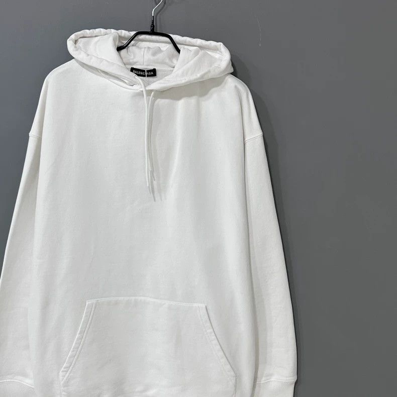 Balenciaga Balenciaga Back logo white hoodie Size US L / EU 52-54 / 3 - 2 Thumbnail