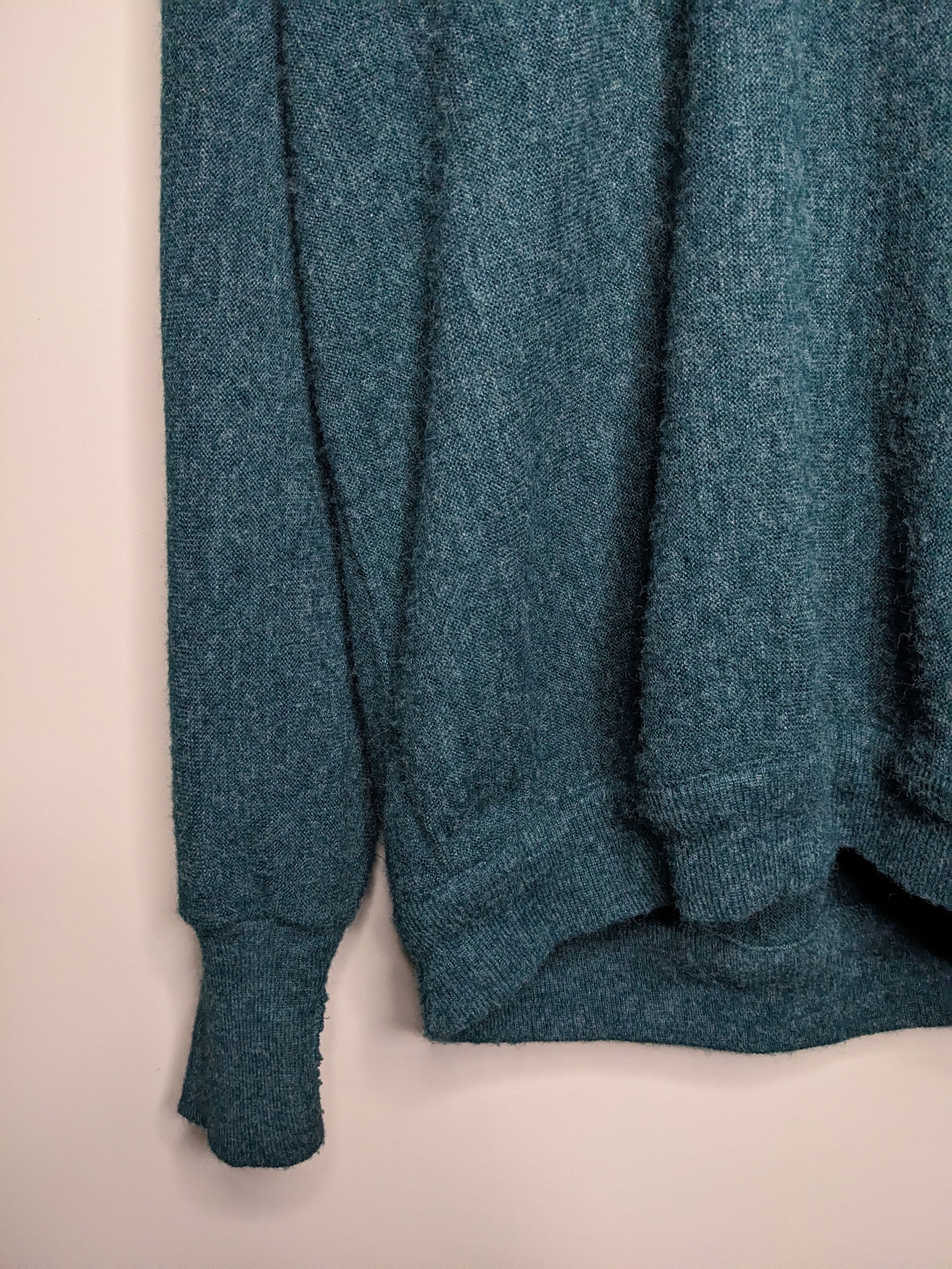Lacoste VTG Izod Lacoste V Neck Orlon Sweater XL Made USA 1970-80s Size US XL / EU 56 / 4 - 4 Thumbnail