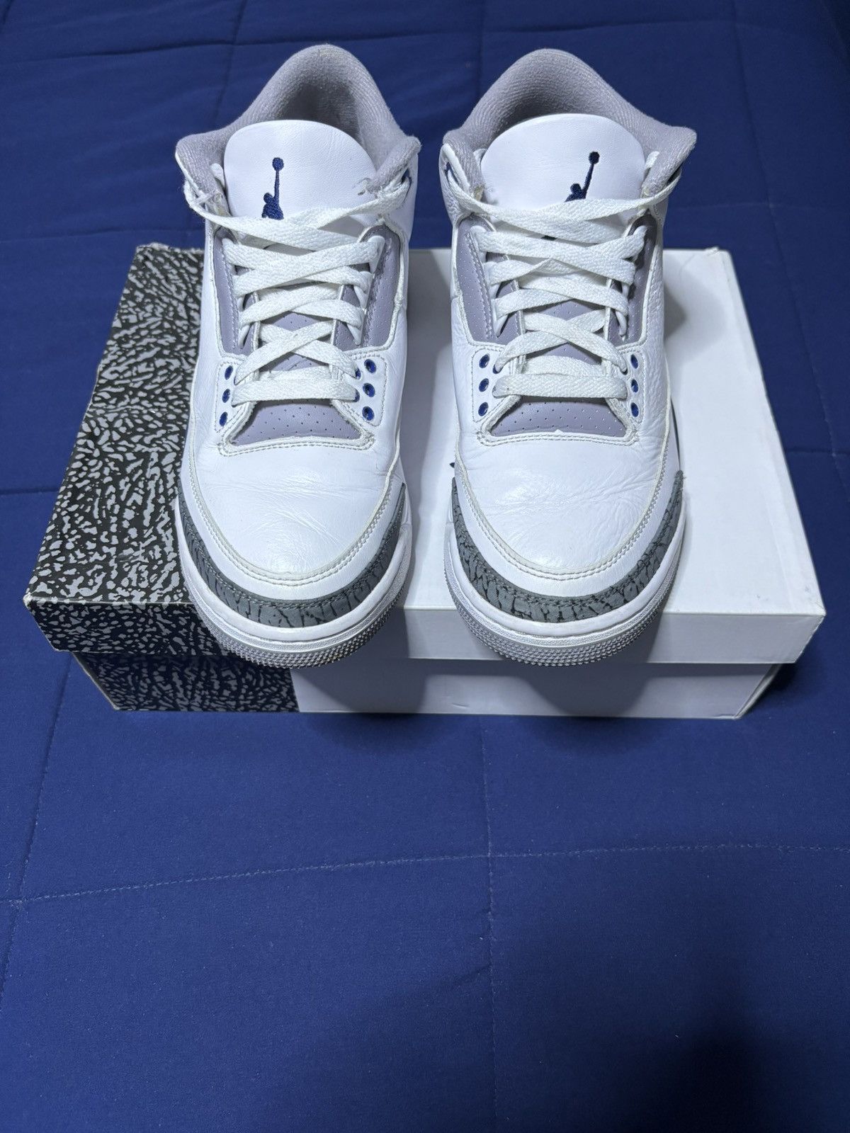 Jordan Brand Jordan 3 Retro Midnight Navy 2023 Size 8 Size US 8 / EU 41 - 2 Thumbnail