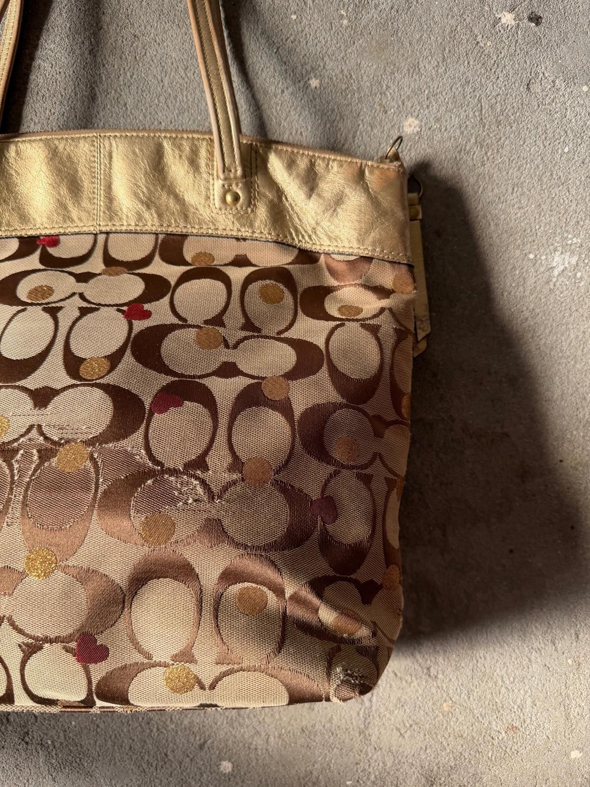 Coach Coach Signature Laura Secret Heart Tote Bag Beige/Gold Size ONE SIZE - 9 Thumbnail