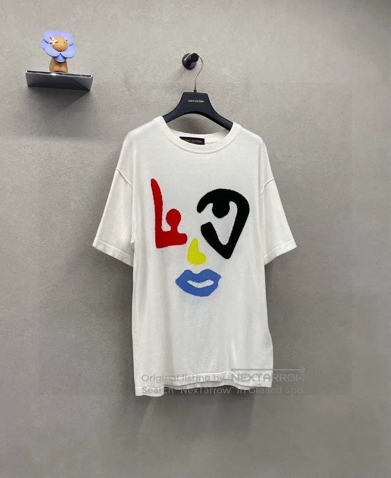 Louis Vuitton Louis Vuitton Geometric face pattern white short sleeve Size US M / EU 48-50 / 2 - 5 Thumbnail