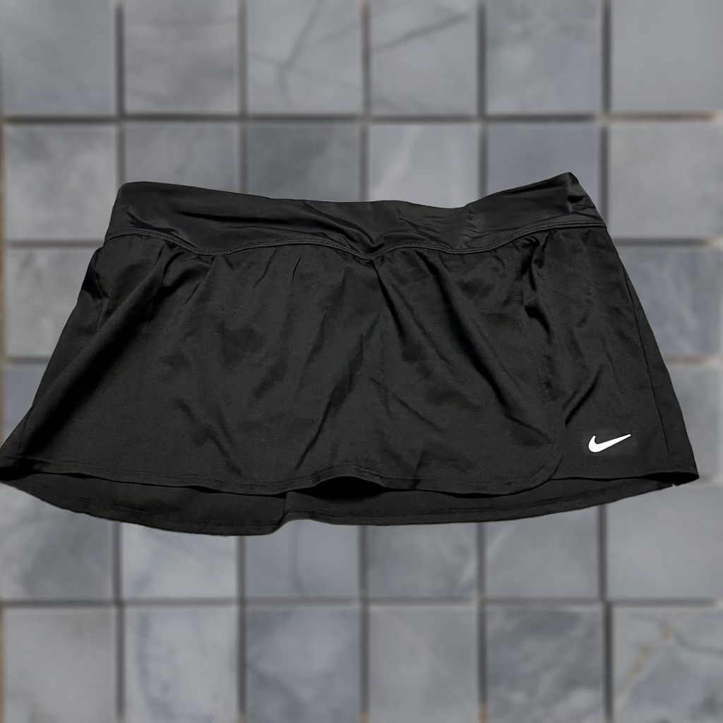 Nike Nike Skirt Skort Womens XL Dri-Fit Black Mini Performance Tennis Shoe? Size 40" / US 18 - 1 Thumbnail
