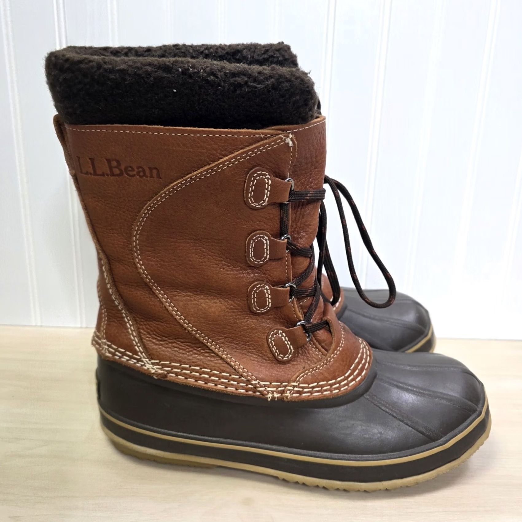 Vintage L.L. Bean Original Tumbled Leather Removable Felt Liner Tall Duck Boots Womens 9 Brown Leather Water Resistant Insulated Lined Lace Up Boots Womens 9 Size US 9 / IT 39 - 2 Thumbnail