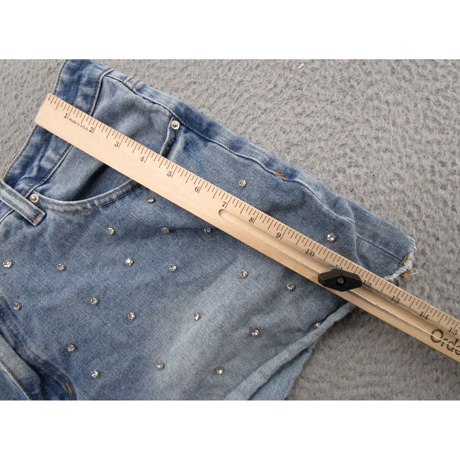 Vintage Rue 21 Diamonds Rhinestone Women's Blue Denim Jean Shorts Plus Size 18 Stretch Denim Shorts Rhinestone Blue 18 Womens Rue21 Size 40" / US 18 - 5 Thumbnail