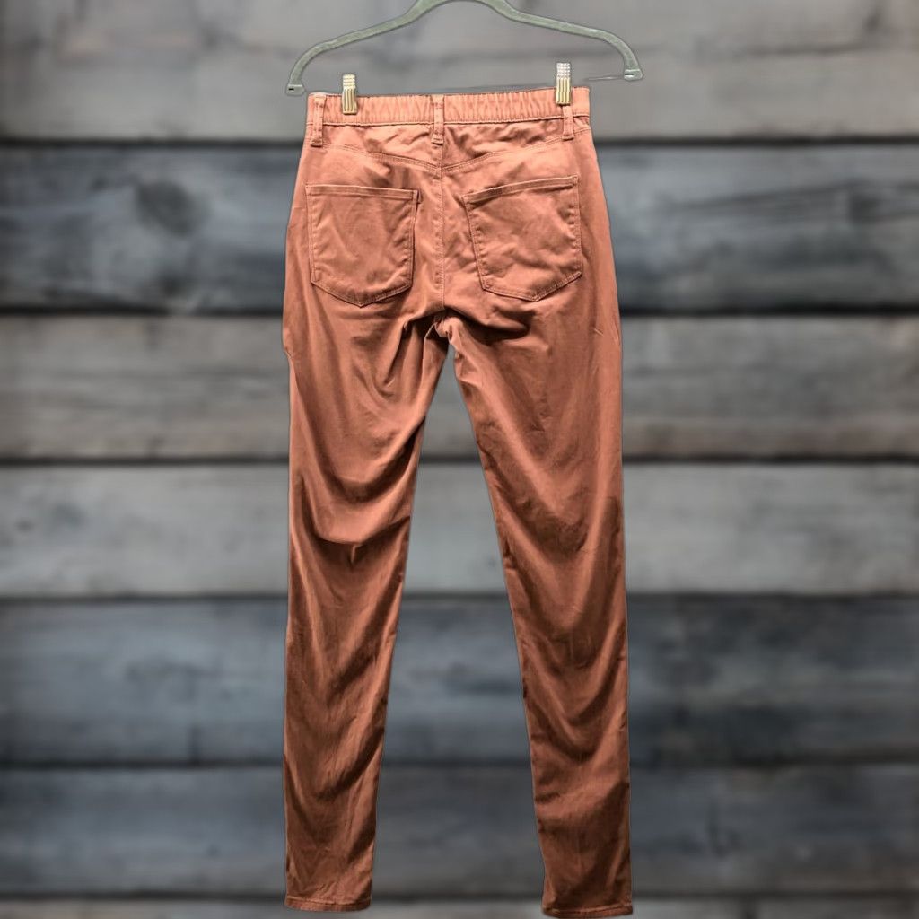 Uniqlo Uniqlo Ezy Skinny Fit Color Jeans Womens S Tan Brown Stretch 27 Inseam Chino Denim 5-Pocket Design Mid Rise Regular Size Size 28" / US 6 / IT 42 - 1 Thumbnail