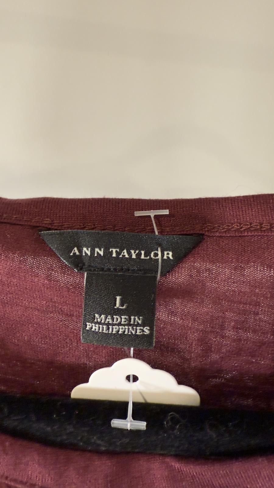 Ann Taylor Ann Taylor Women's Burgundy Short Sleeve Top Size L / US 10 / IT 46 - 3 Thumbnail