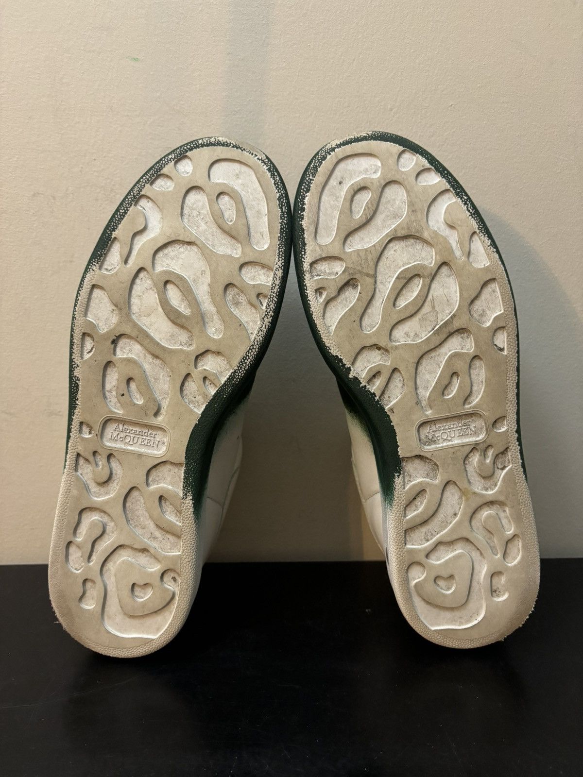 Alexander McQueen Alexander McQueen Oversized Leather Sneakers Sprayed Green Size US 7 / EU 40 - 6 Thumbnail