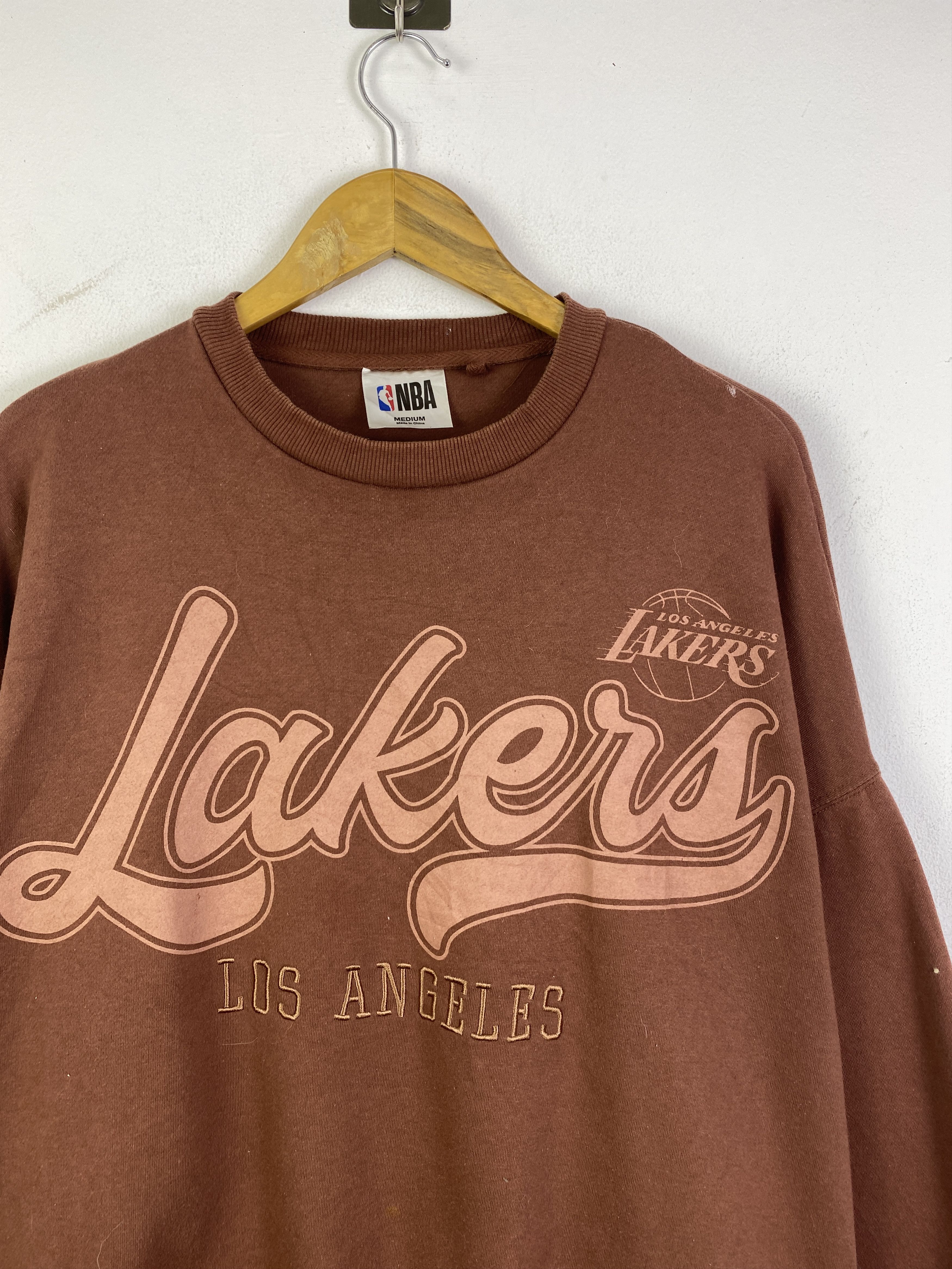 NBA Vintage NBA Lakers Spell Out Crewneck Sweatshirt SH0322 Size US M / EU 48-50 / 2 - 8 Thumbnail