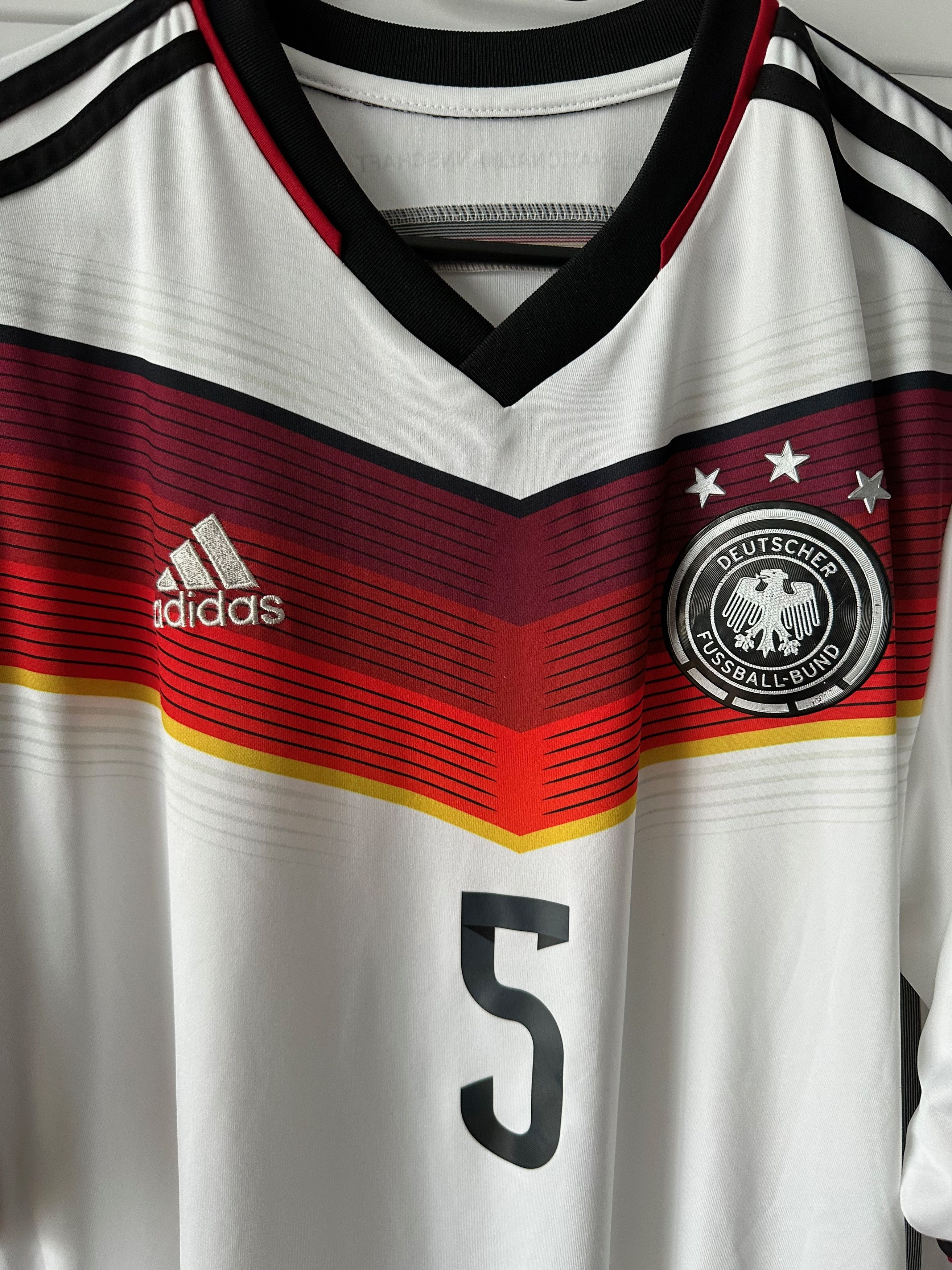 Vintage REPLICA 2014 Germany Deutschland #5 Hummels home jersey Size US XL / EU 56 / 4 - 7 Thumbnail