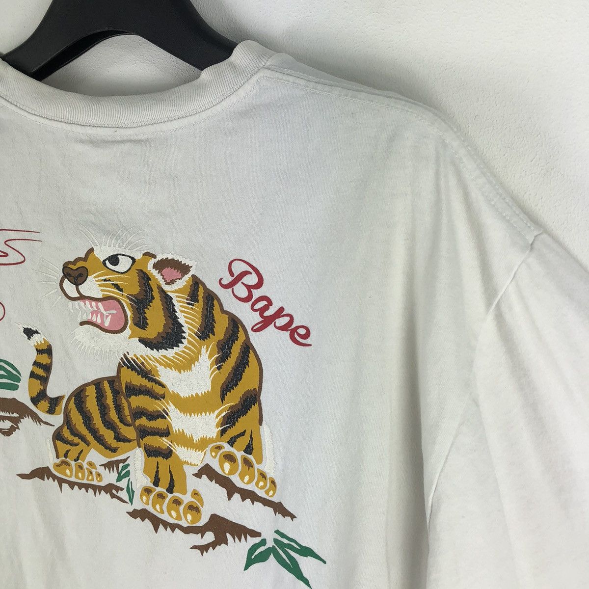 Bape Bathing Ape Tiger Japan Size US XL / EU 56 / 4 - 5 Thumbnail