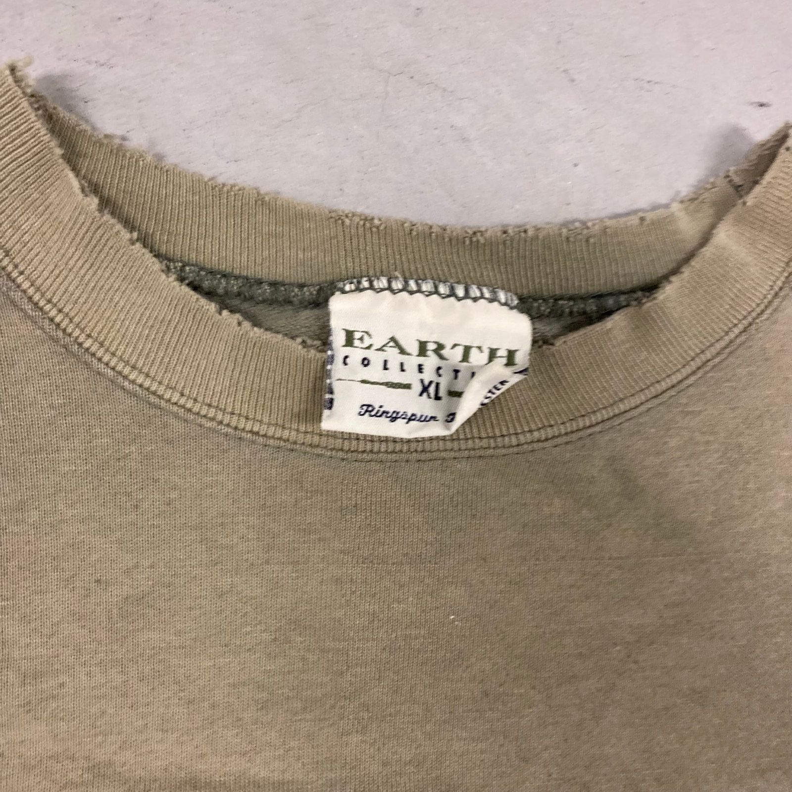 Vintage vintage 90s distressed green graphic sweatshirt Size US XL / EU 56 / 4 - 5 Thumbnail
